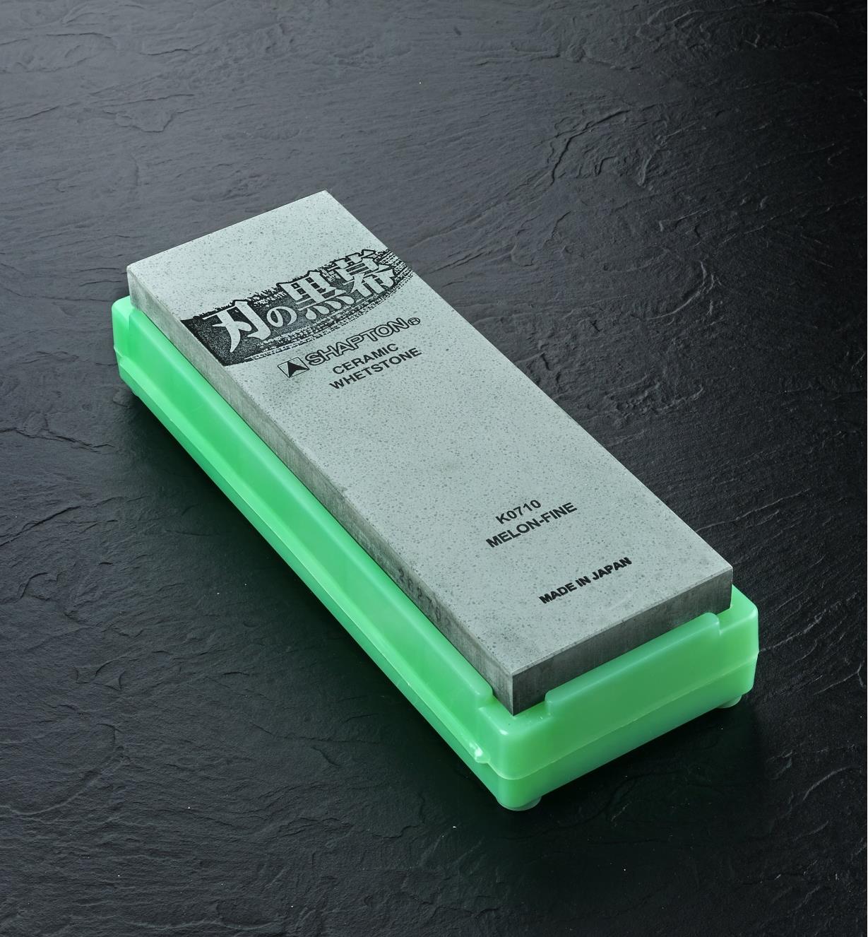 Shapton 8,000x Melon Ha-No-Kuromaku Ceramic Stone