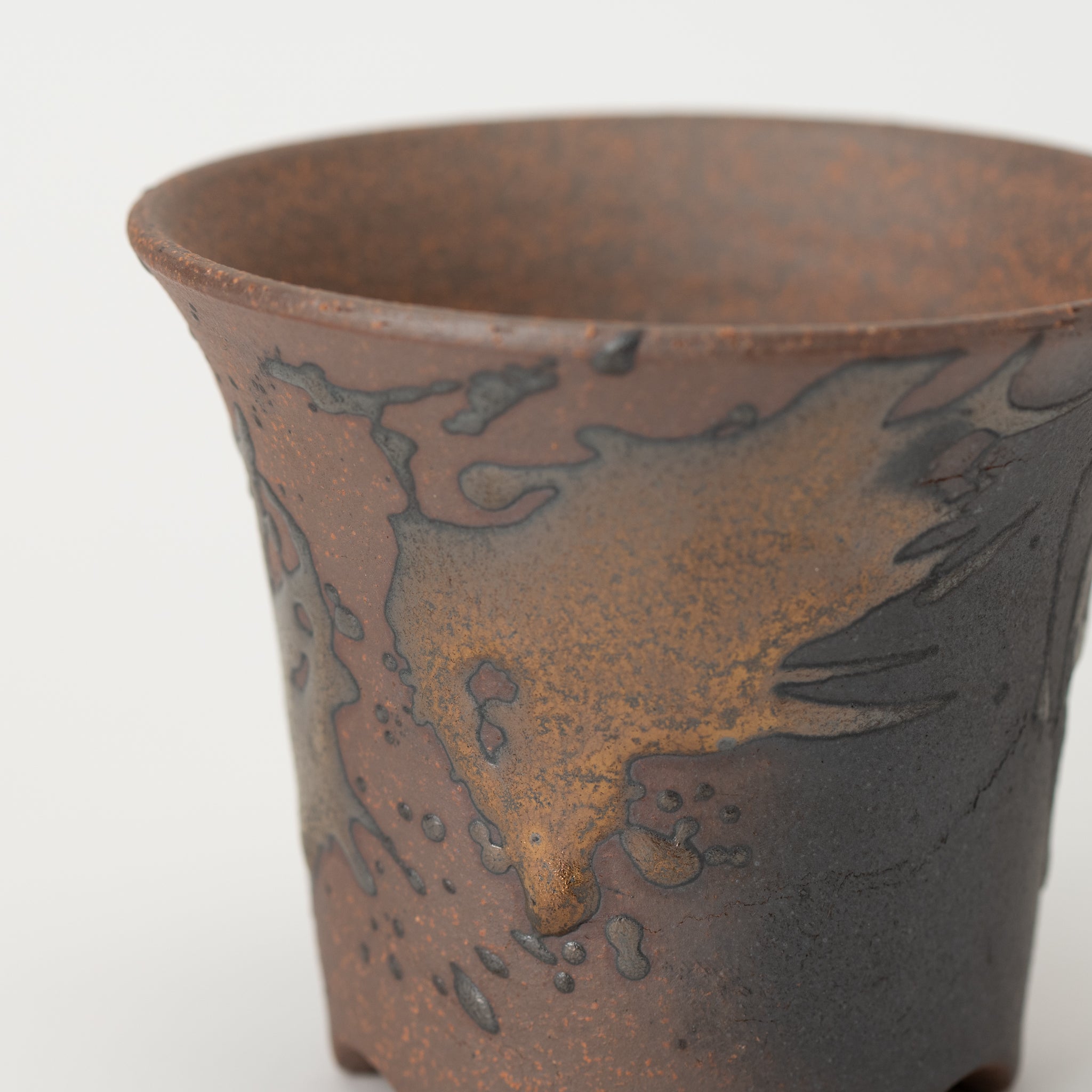 Naginowa Gold Paint Warped BANKO Ware Japanese Bonsai Pot 3.6in.