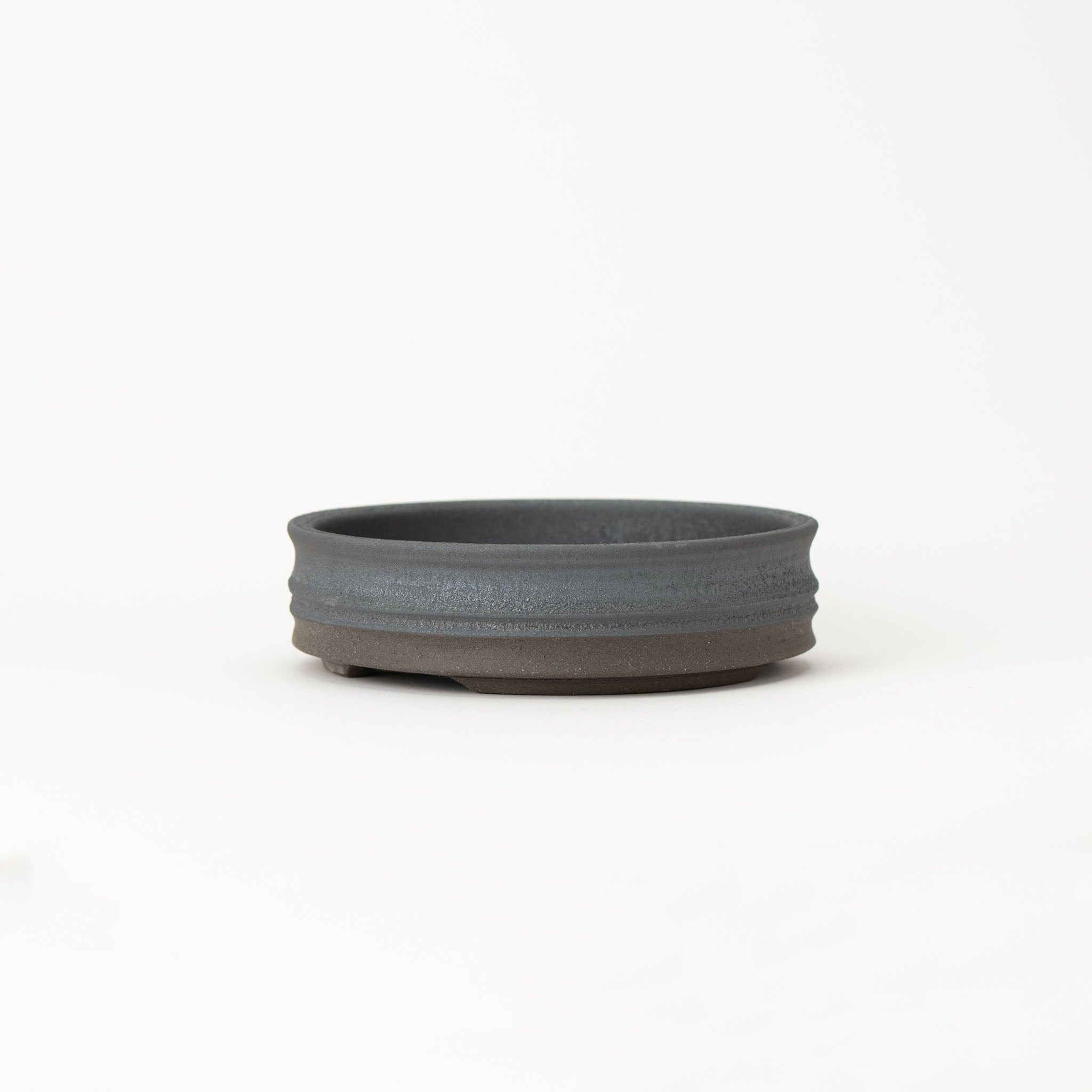 Naginowa Ibushi black Circle Shallow BANKO Ware Japanese Bonsai Pot 6.5 in.