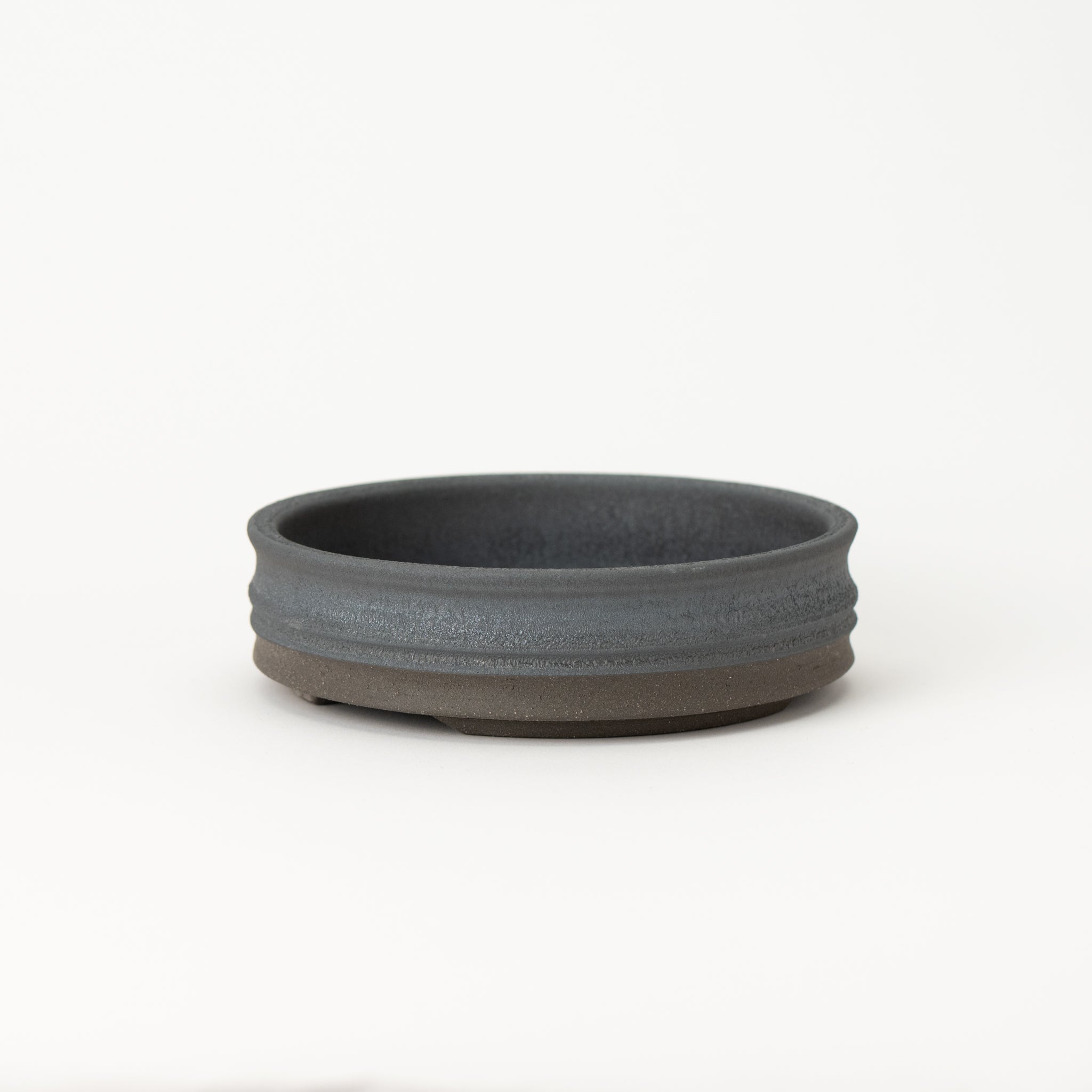 Naginowa Ibushi black Circle Shallow BANKO Ware Japanese Bonsai Pot 6.5 in.