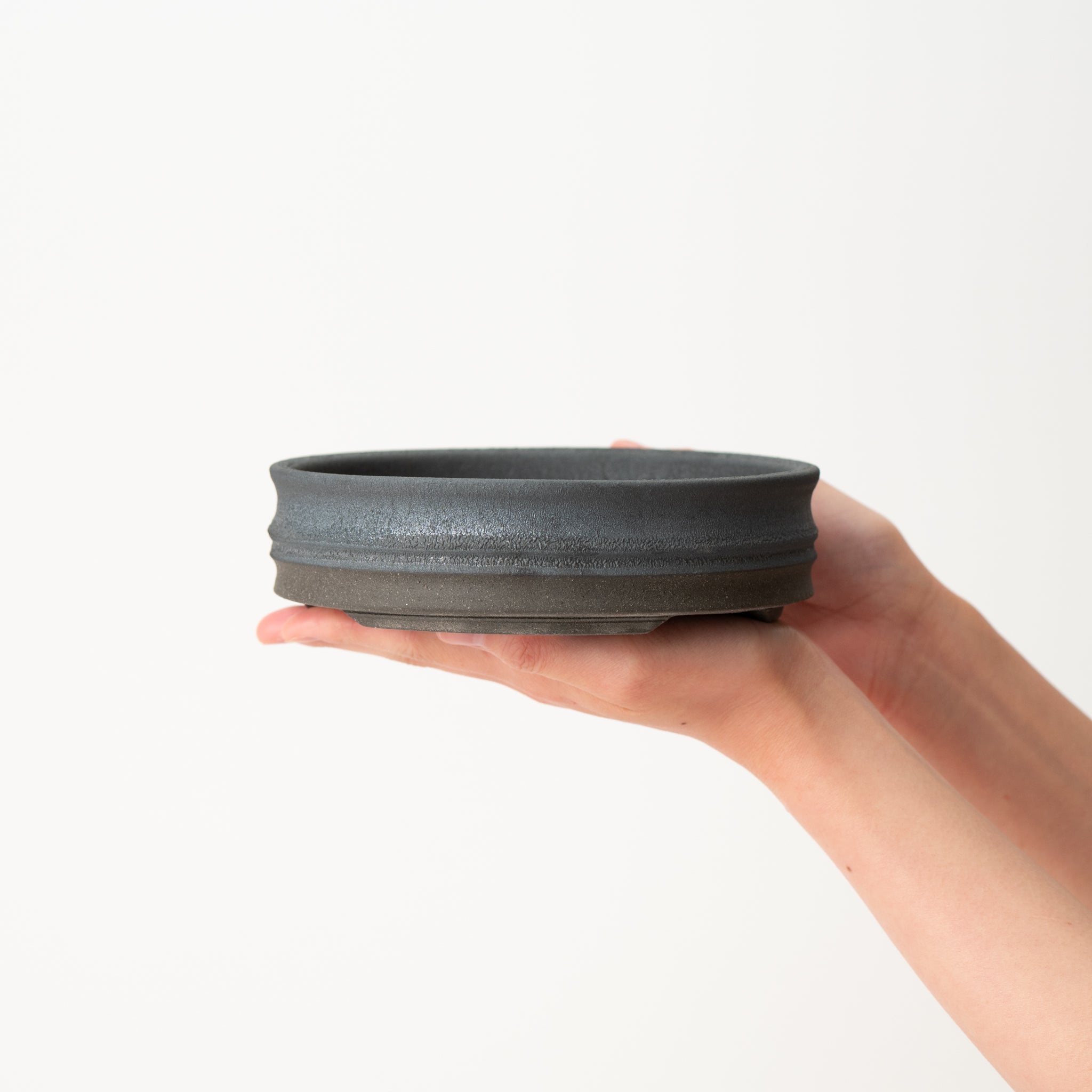 Naginowa Ibushi black Circle Shallow BANKO Ware Japanese Bonsai Pot 6.5 in.