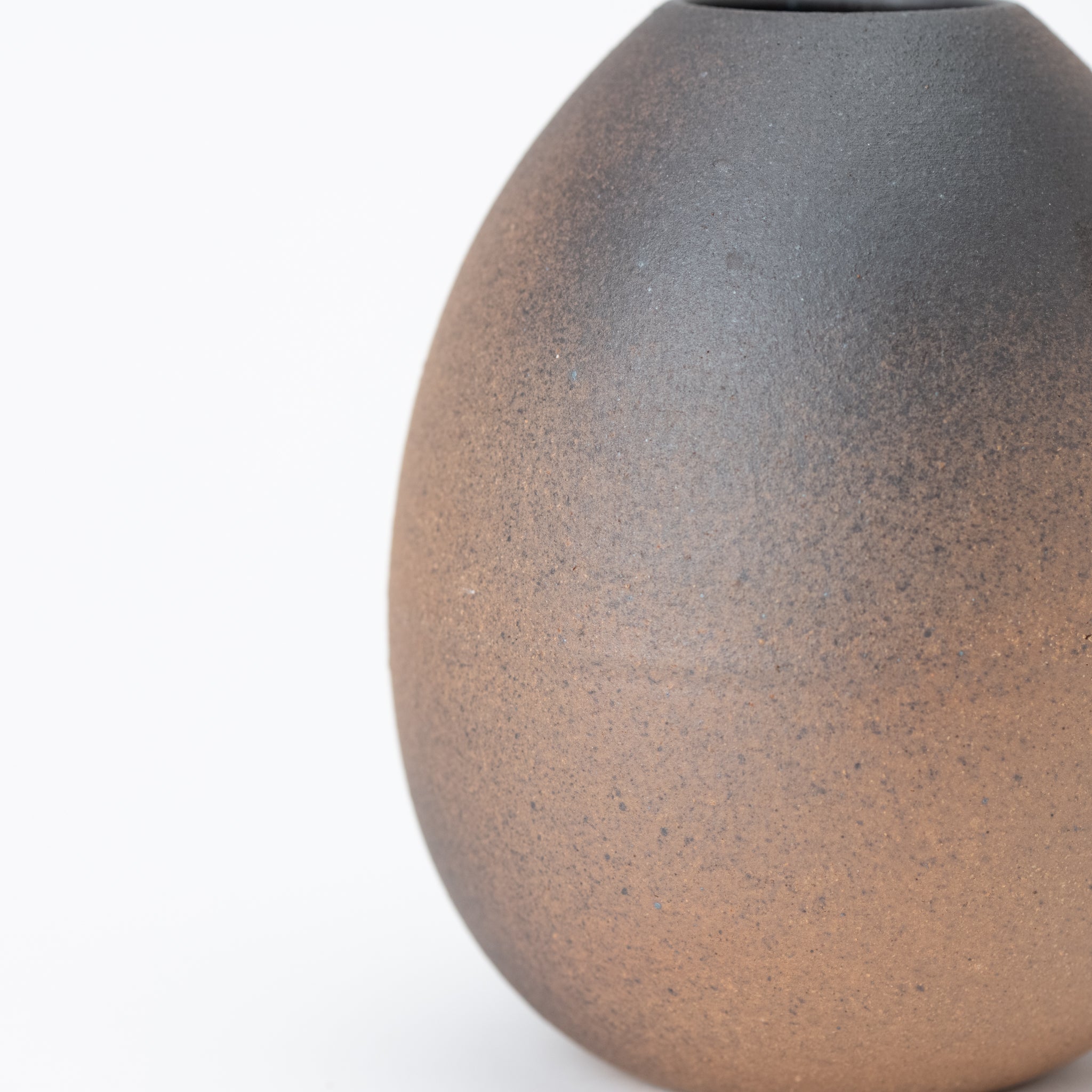 Naginowa Shigaraki Ware Natsume Kamon Flower Vase 5.1 in.