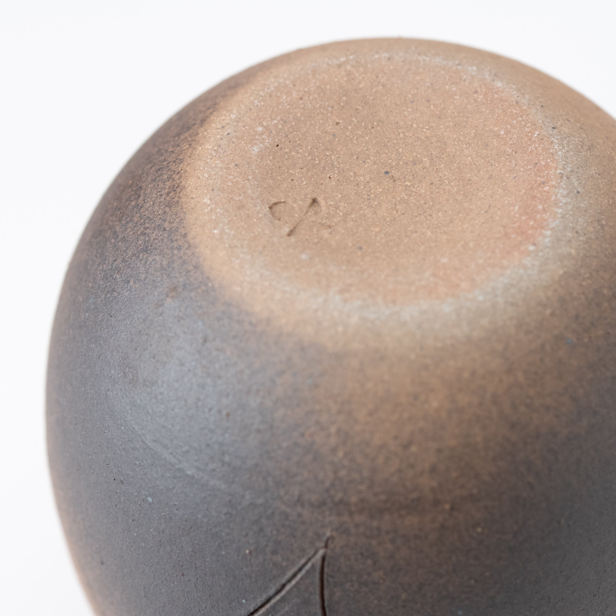 Naginowa Shigaraki Ware Natsume Kamon Flower Vase 5.1 in.