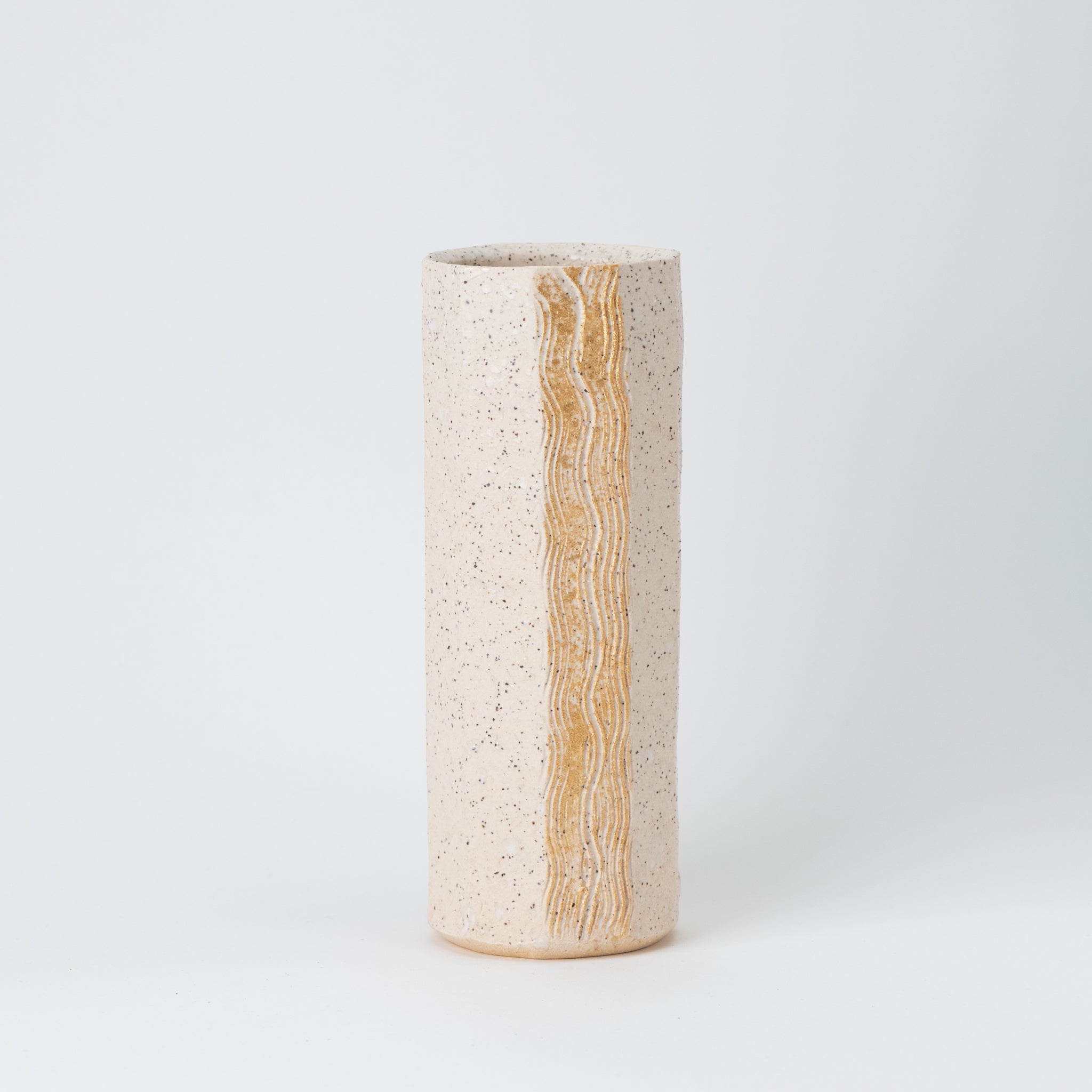Naginowa Shigaraki Ware Ripples White Small Flower Vase 4.7 in.