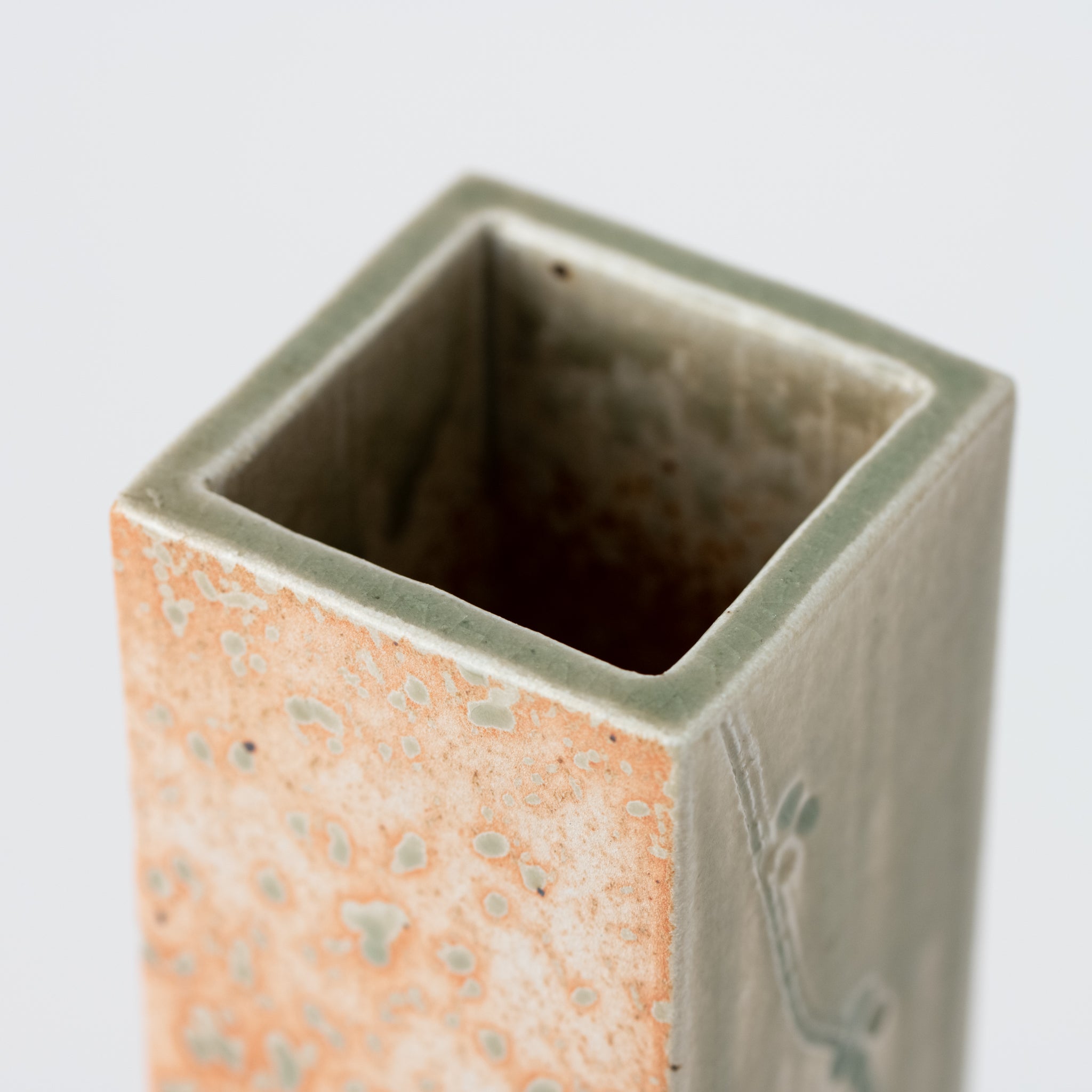 Naginowa Shigaraki Ware Morning Mist Flower Vase 2.6 in.