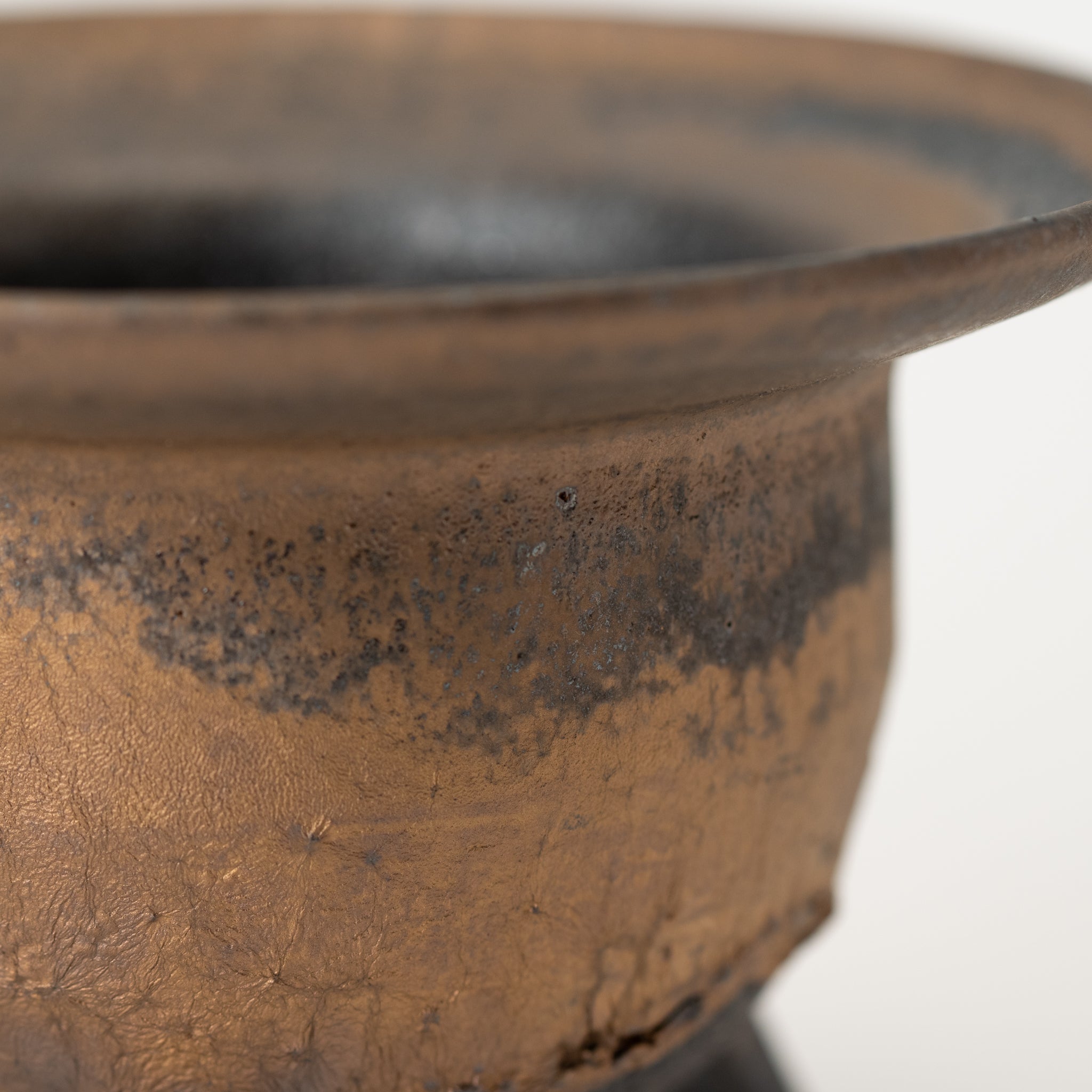 Naginowa Shigaraki Ware Gold Rust with High Legs Japanese Bonsai Pot