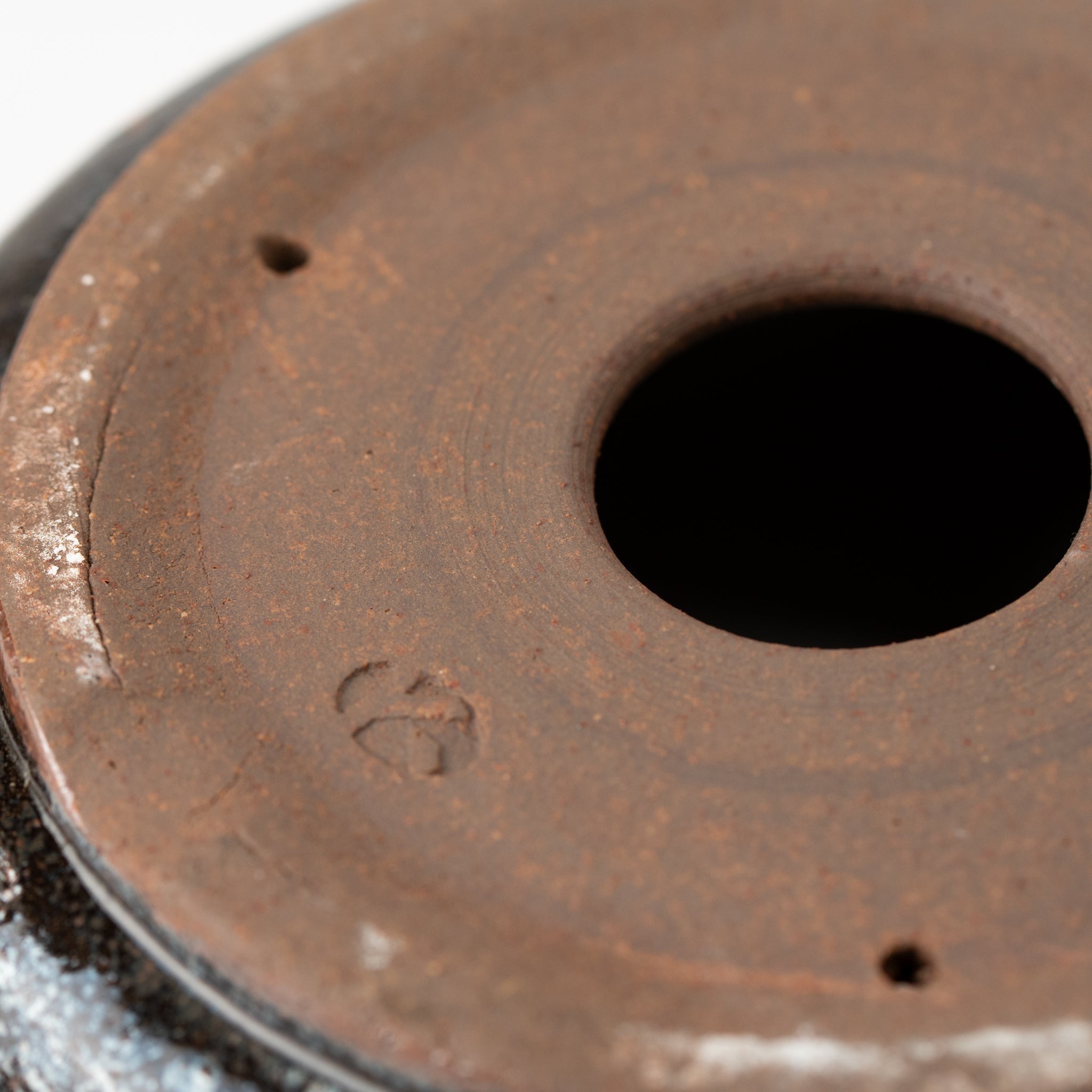 Naginowa Shigaraki Ware Thin Twisted White Glaze Japanese Bonsai Pot 8.3 in.