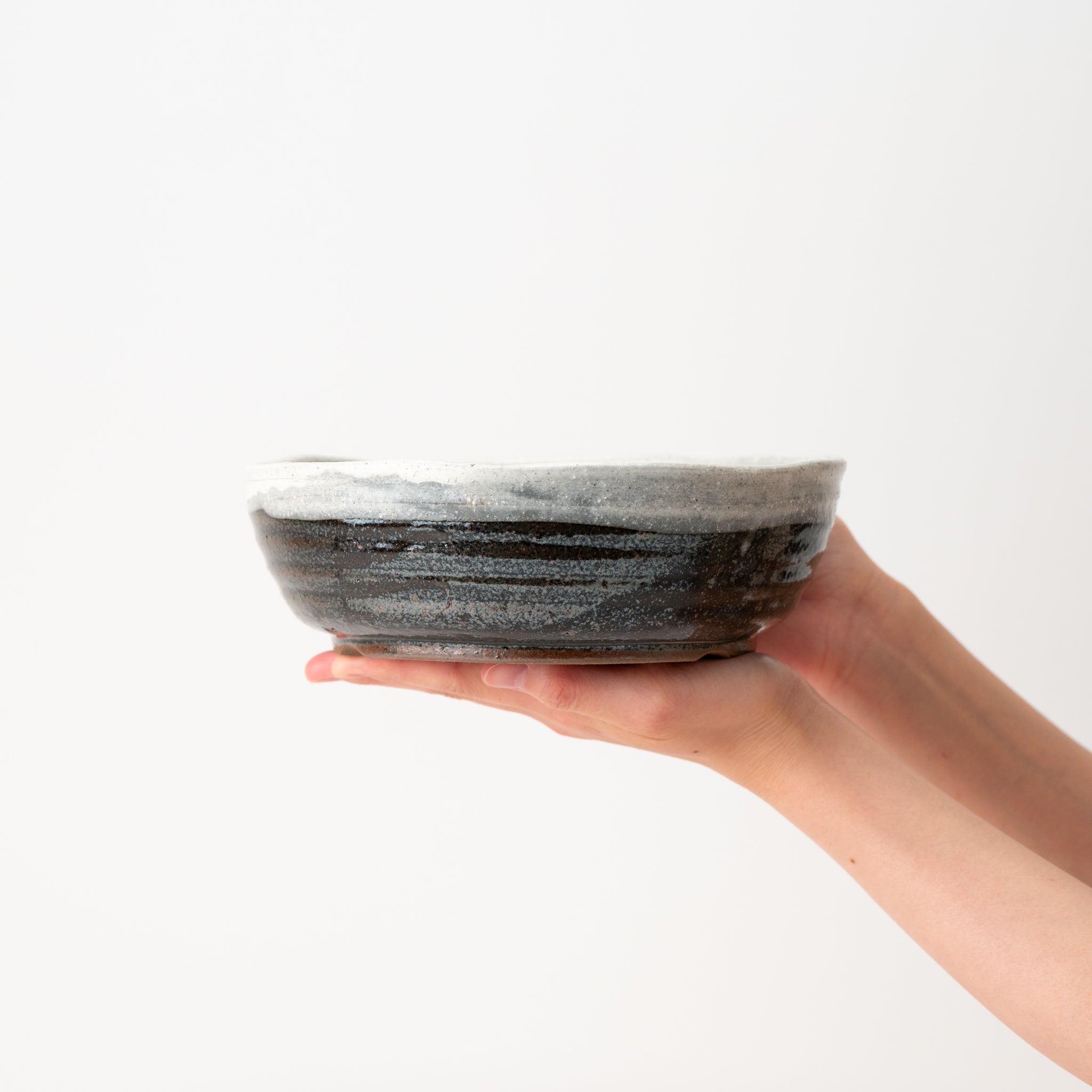 Naginowa Shigaraki Ware Thin Twisted White Glaze Japanese Bonsai Pot 8.3 in.