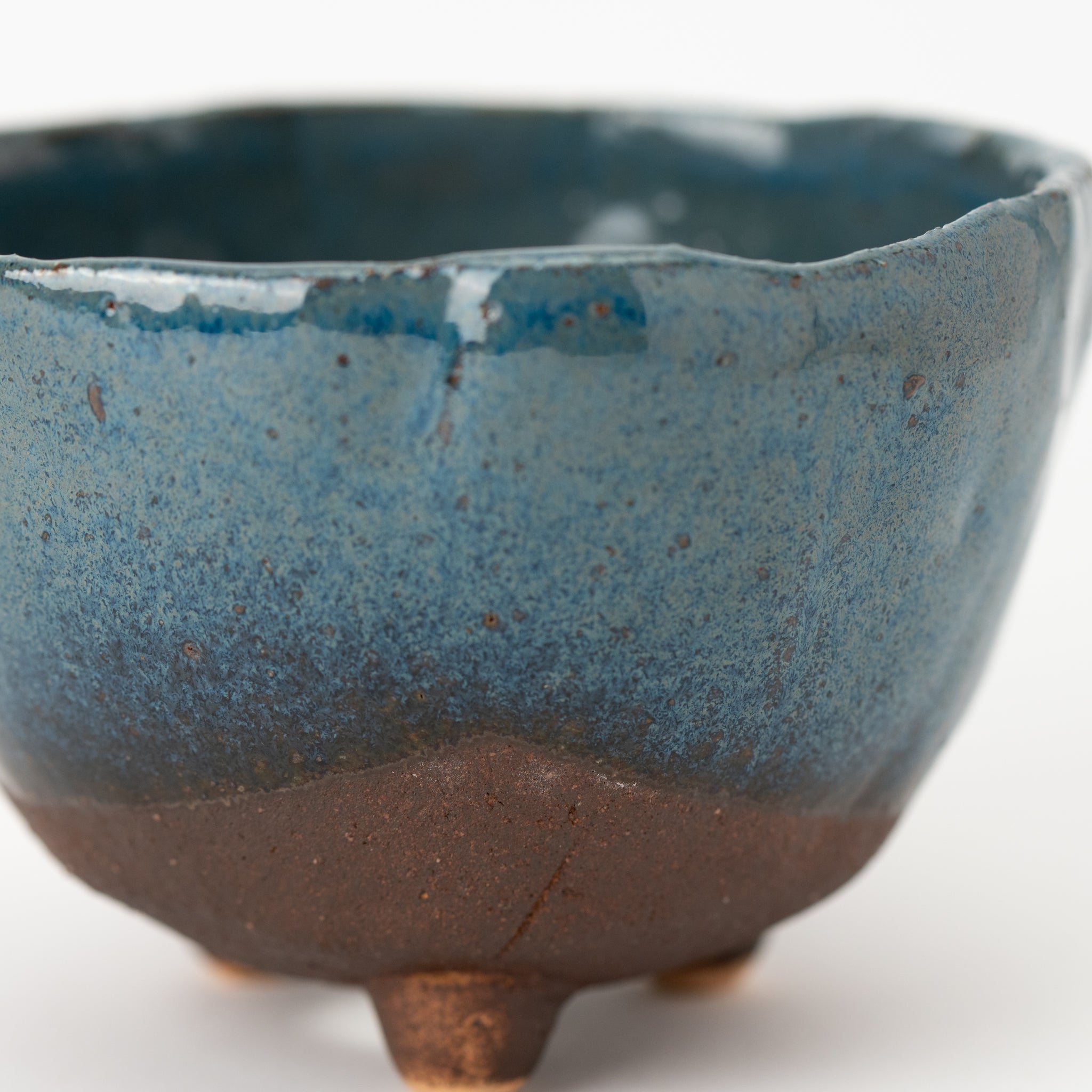 Naginowa Shigaraki Baby Triple Legged Ware Japanese Bonsai Pot 4.5 in.