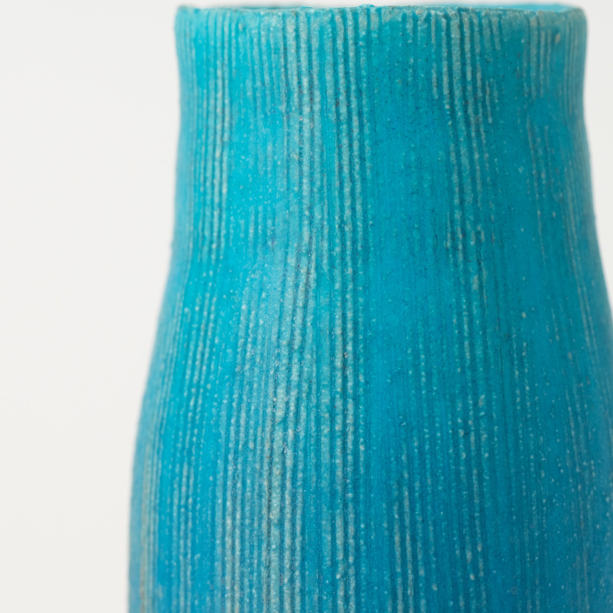 Naginowa Shigaraki Ware Seiran Acorn Flower Vase
