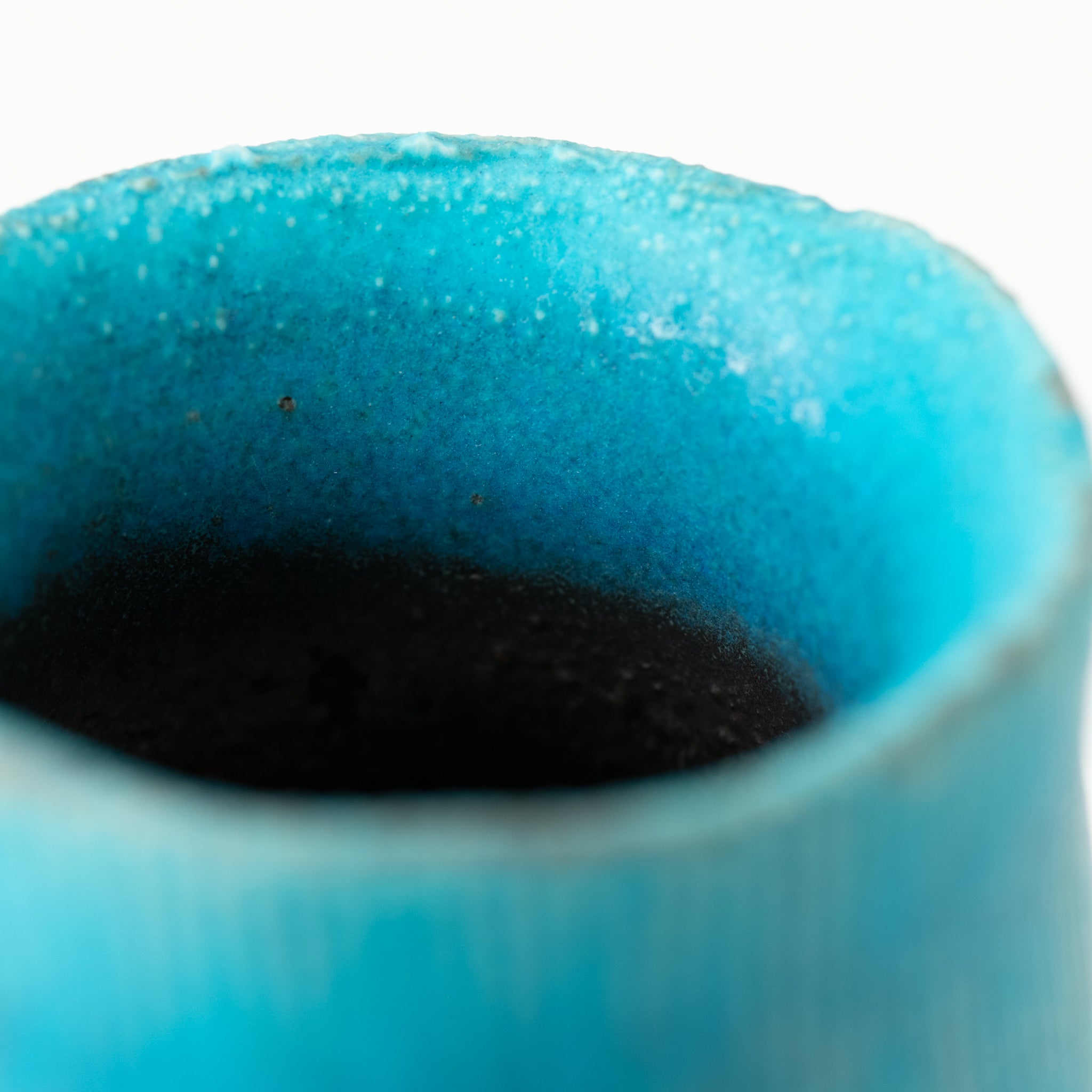 Naginowa Shigaraki Ware Seiran Acorn Flower Vase