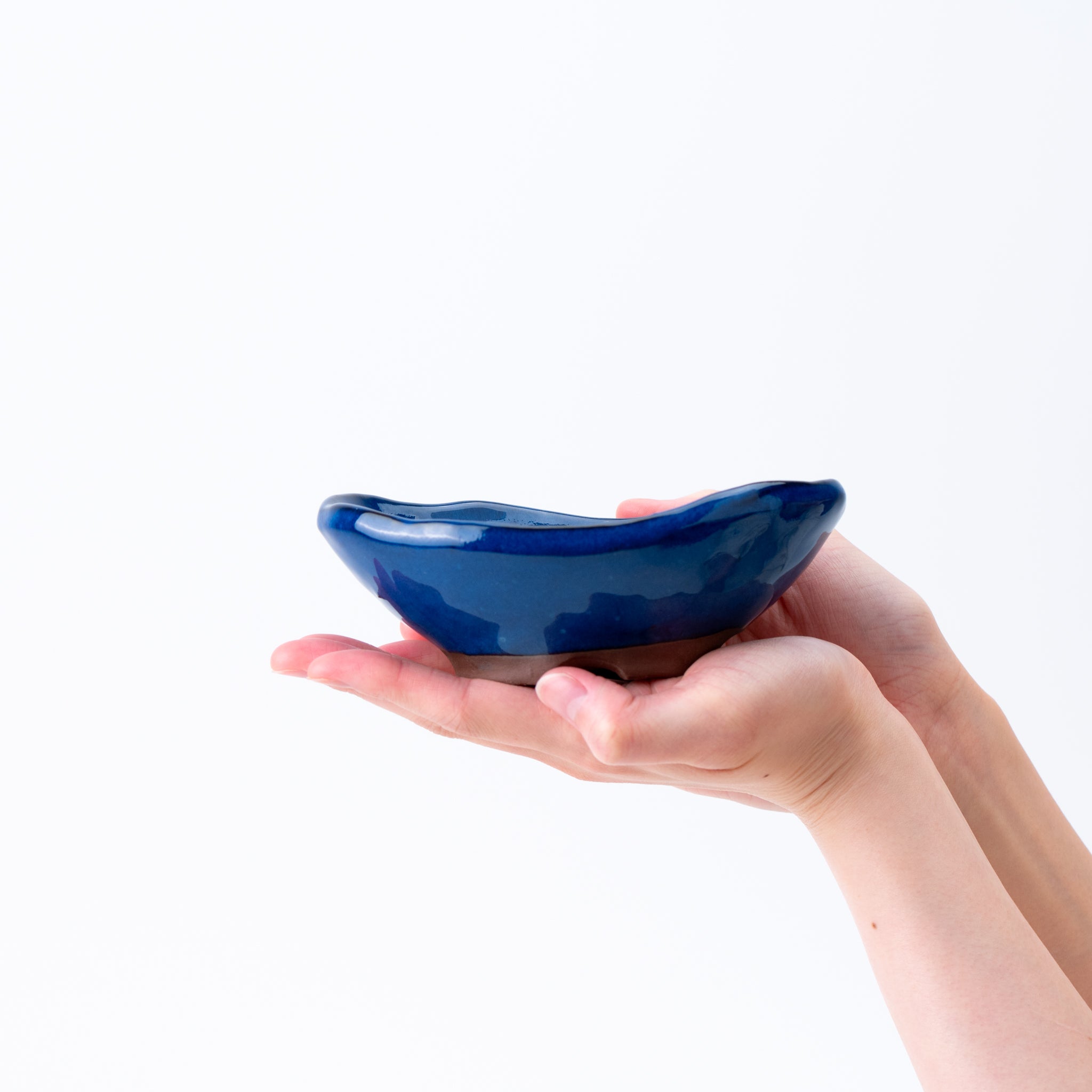 Naginowa Namako Navy Waveform BANKO Ware Japanese Bonsai Pot 5.5 in.