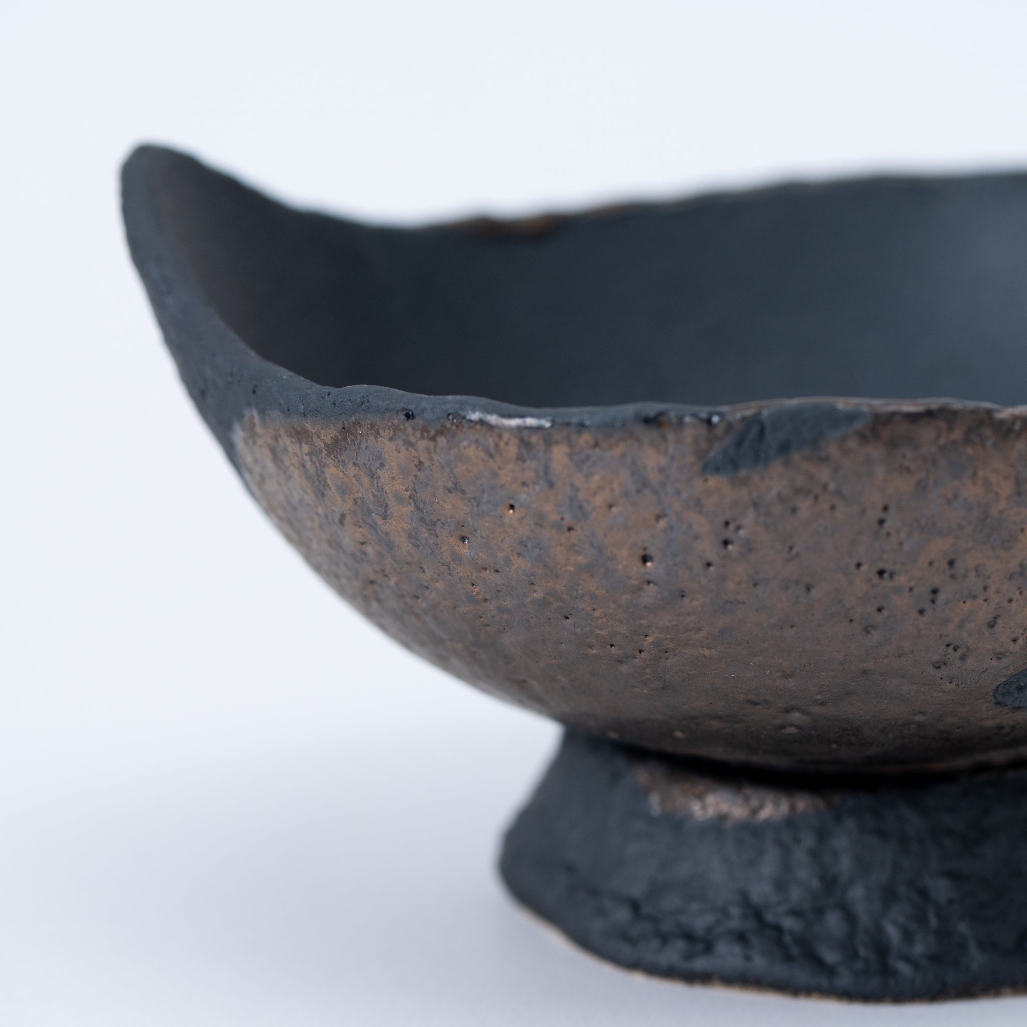 Naginowa Black and Gold Curved with Stand BANKO Ware Japanese Bonsai Pot 5.9 in.