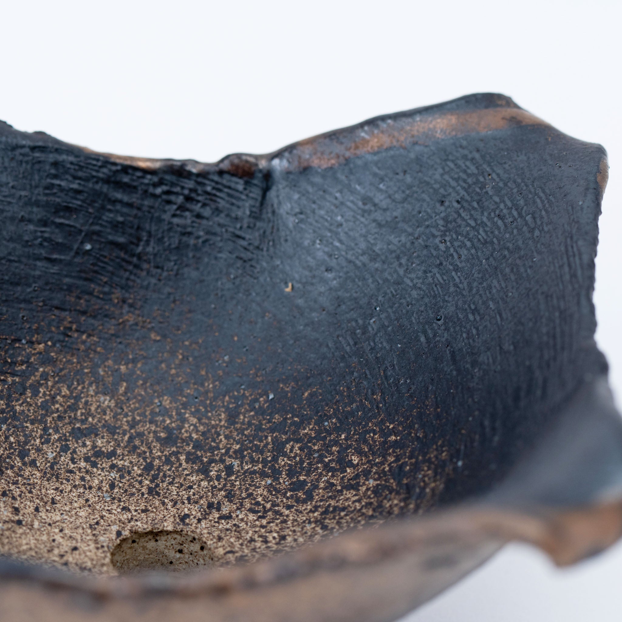 Naginowa Black and Gold Trophy-Shaped BANKO Ware Japanese Bonsai Pot 5.1 in.