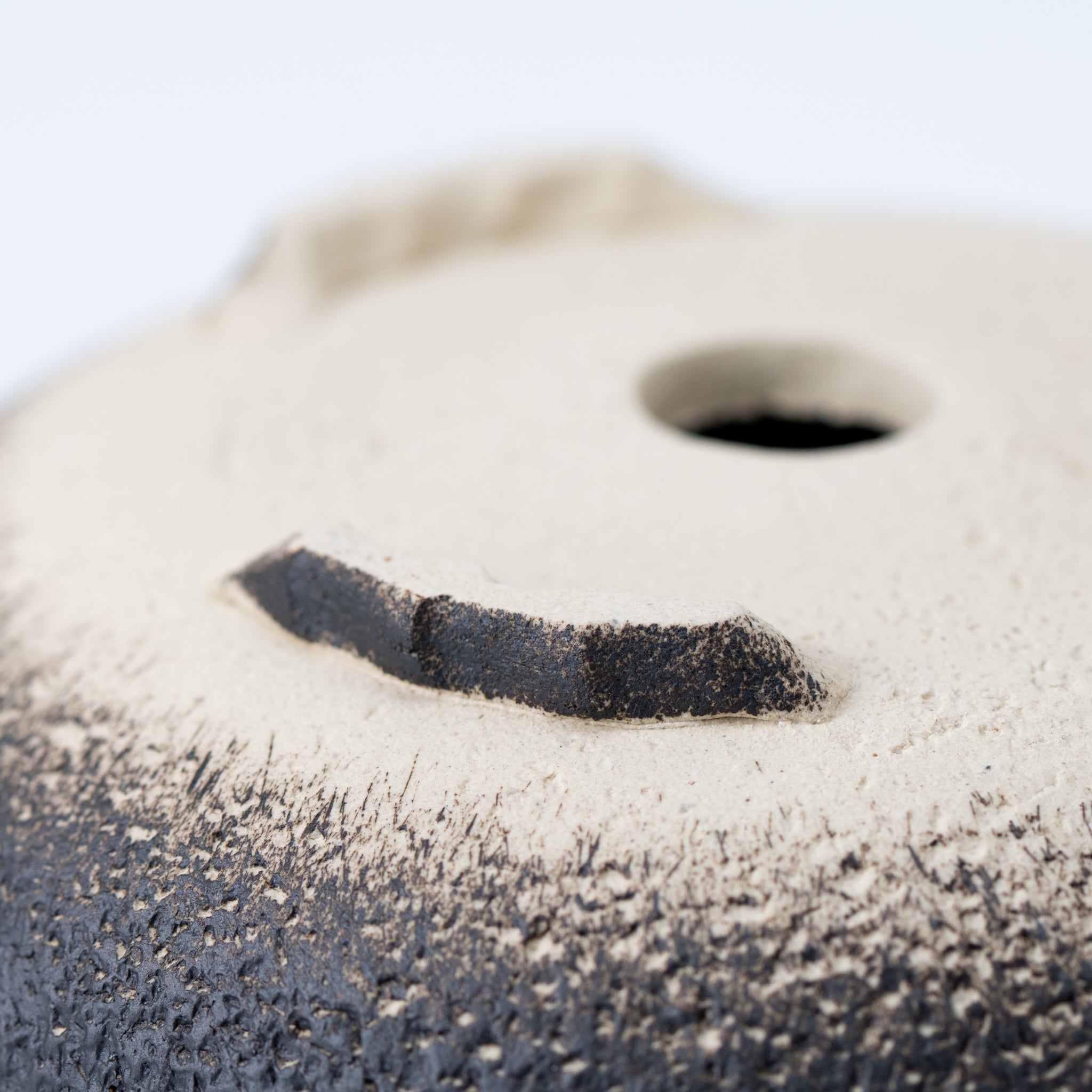 Naginowa Black sround shape BANKO Ware Japanese Bonsai Pot 6.1 in.