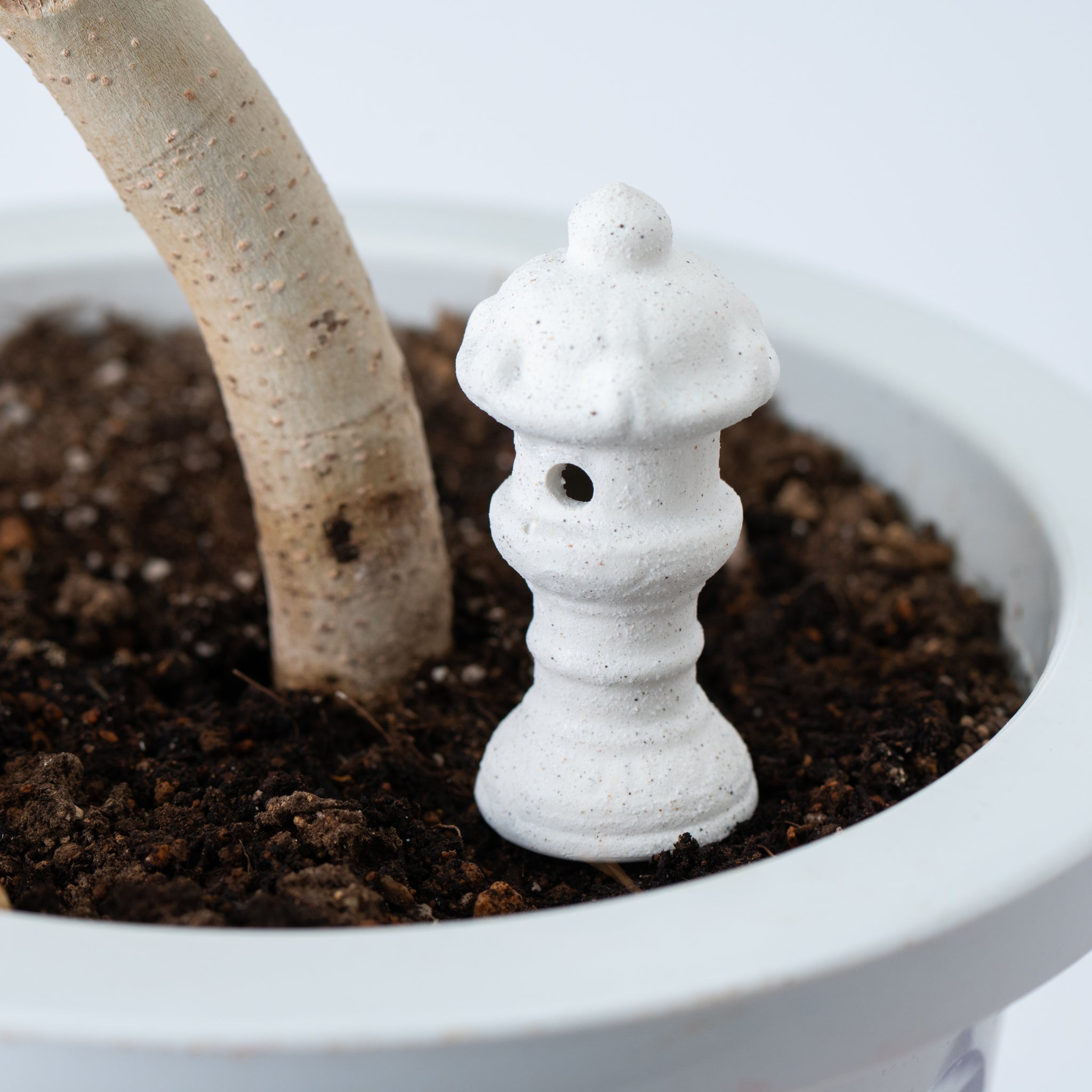 Bonsai Ornament - White Snow Japanese Lantern