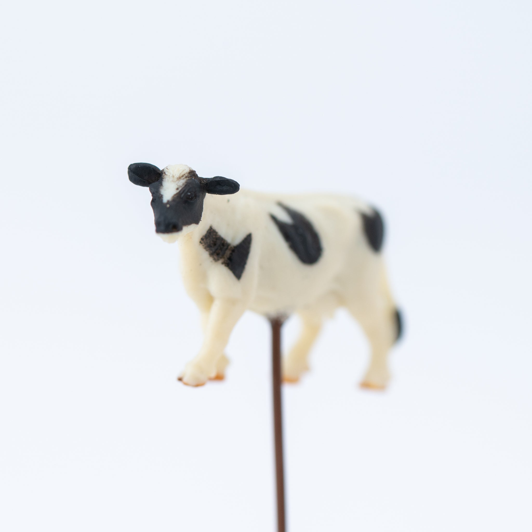 Animal Bonsai Pick - Holstein