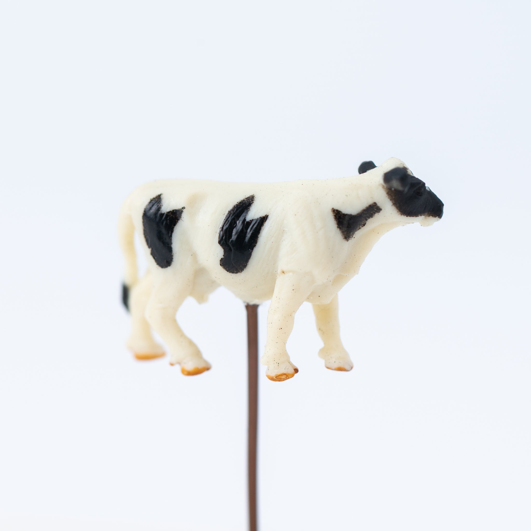 Animal Bonsai Pick - Holstein