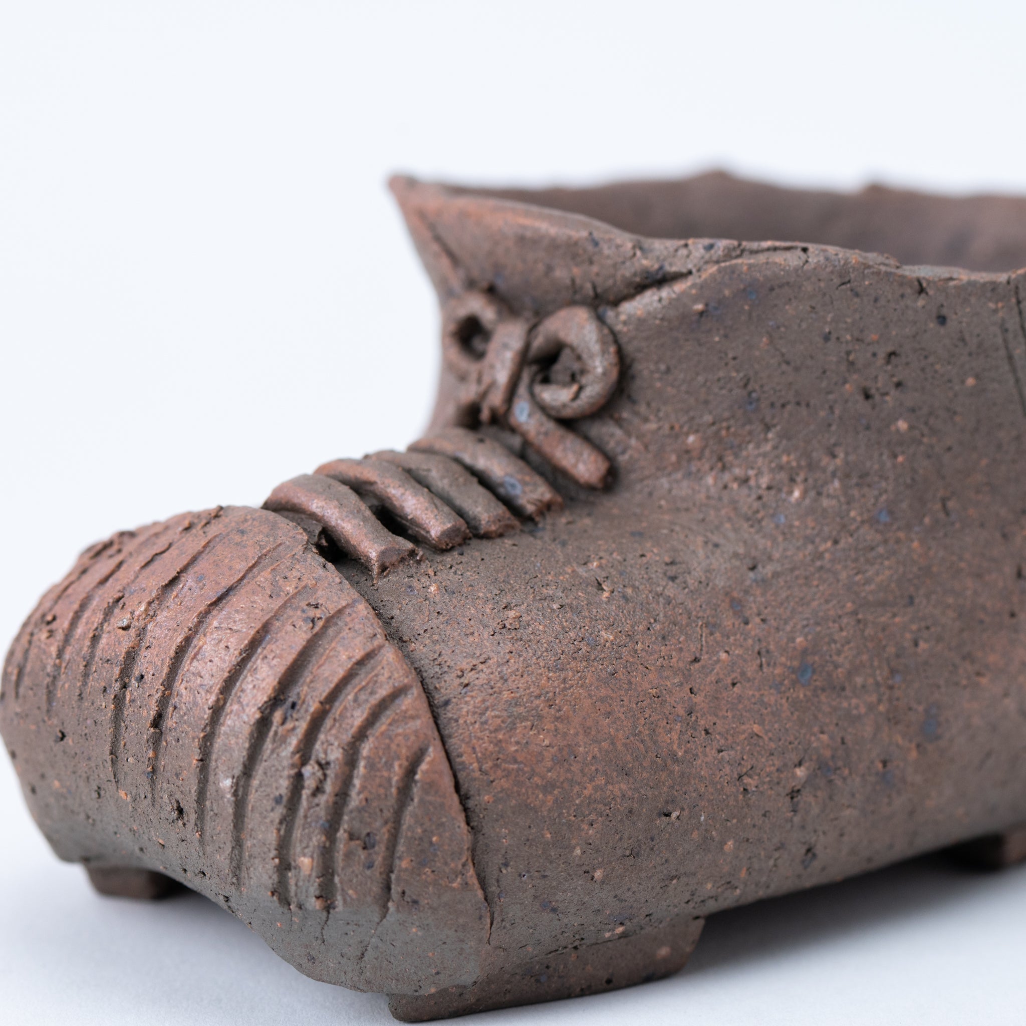 Mitsue Tokoname Ware Shoe Shape Japanese Bonsai Pot