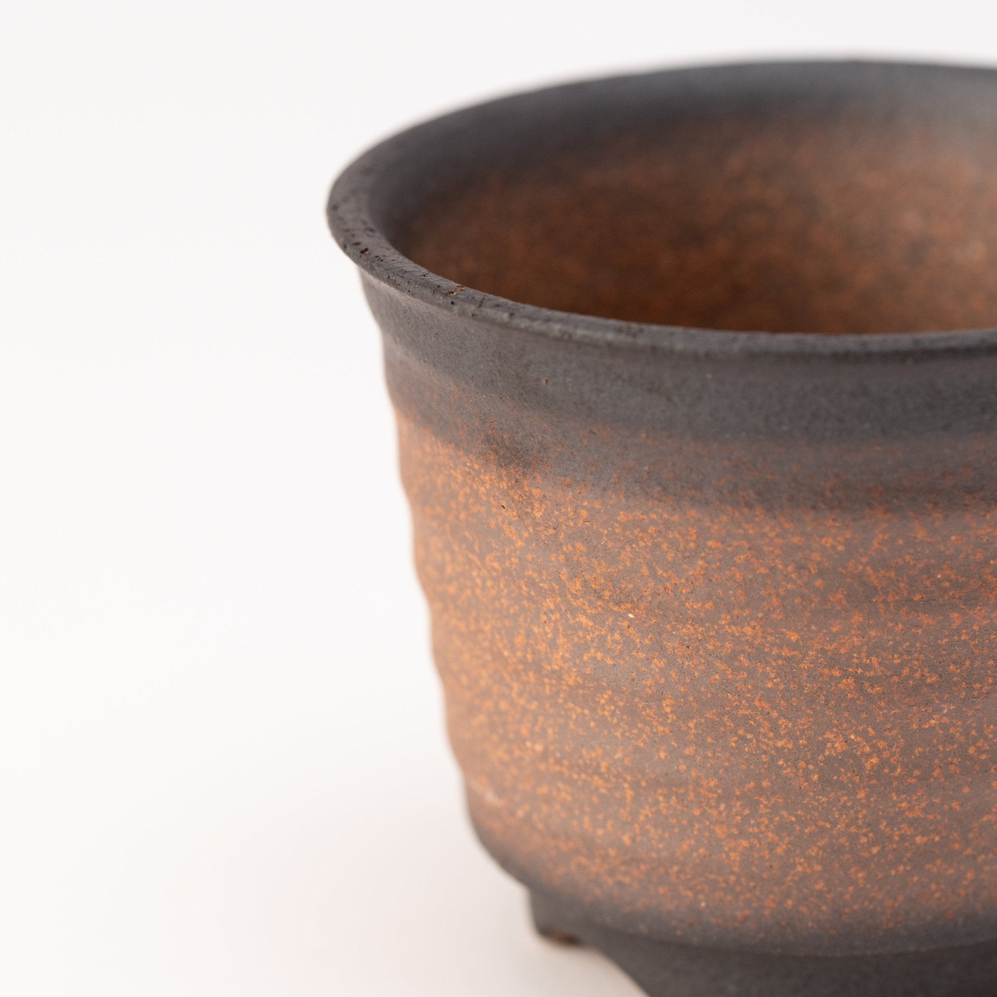 Naginowa Kurofuki Corrugated BANKO Ware Japanese Bonsai Pot 3.6in.