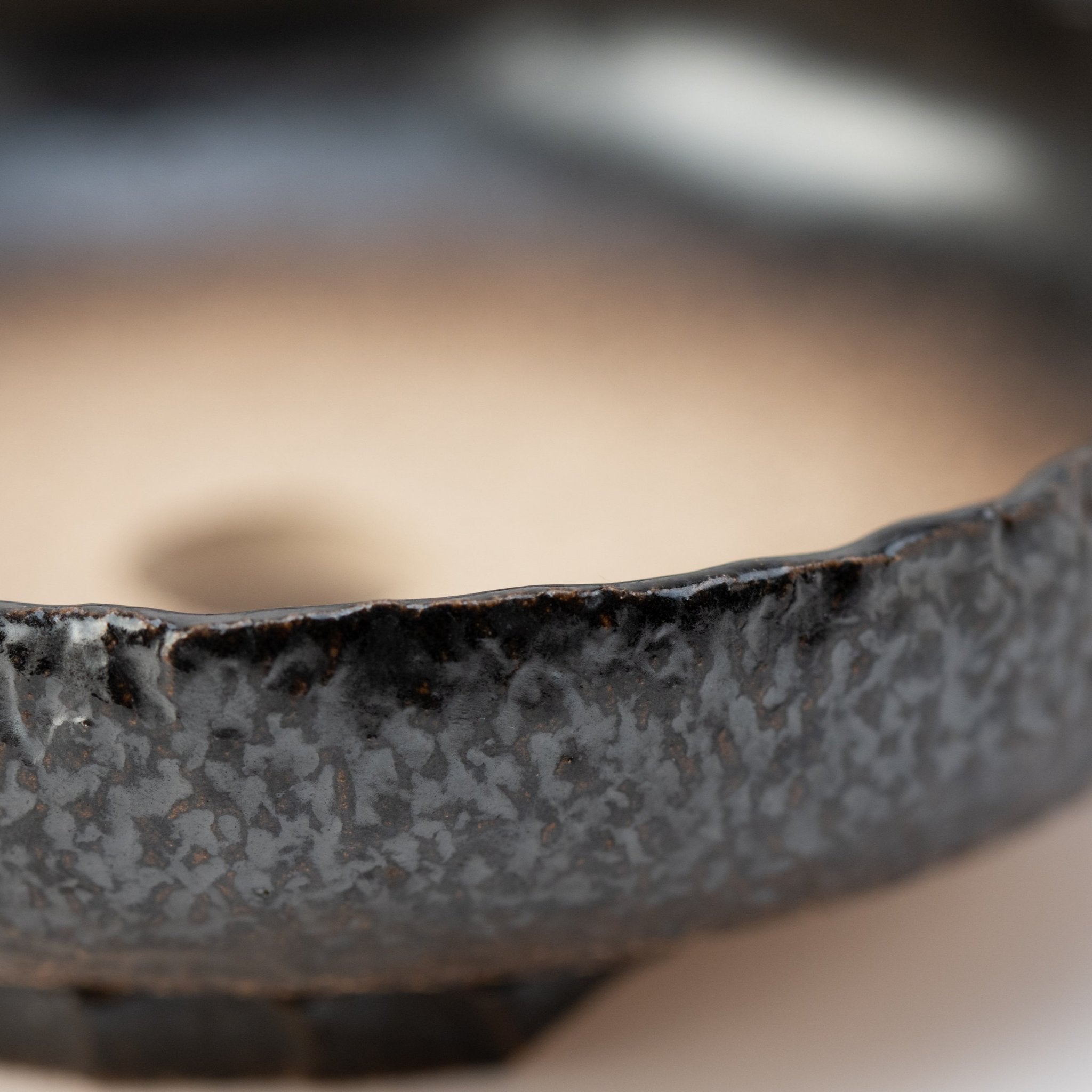 Naginowa Black sround shape BANKO Ware Japanese Bonsai Pot 4.7in.