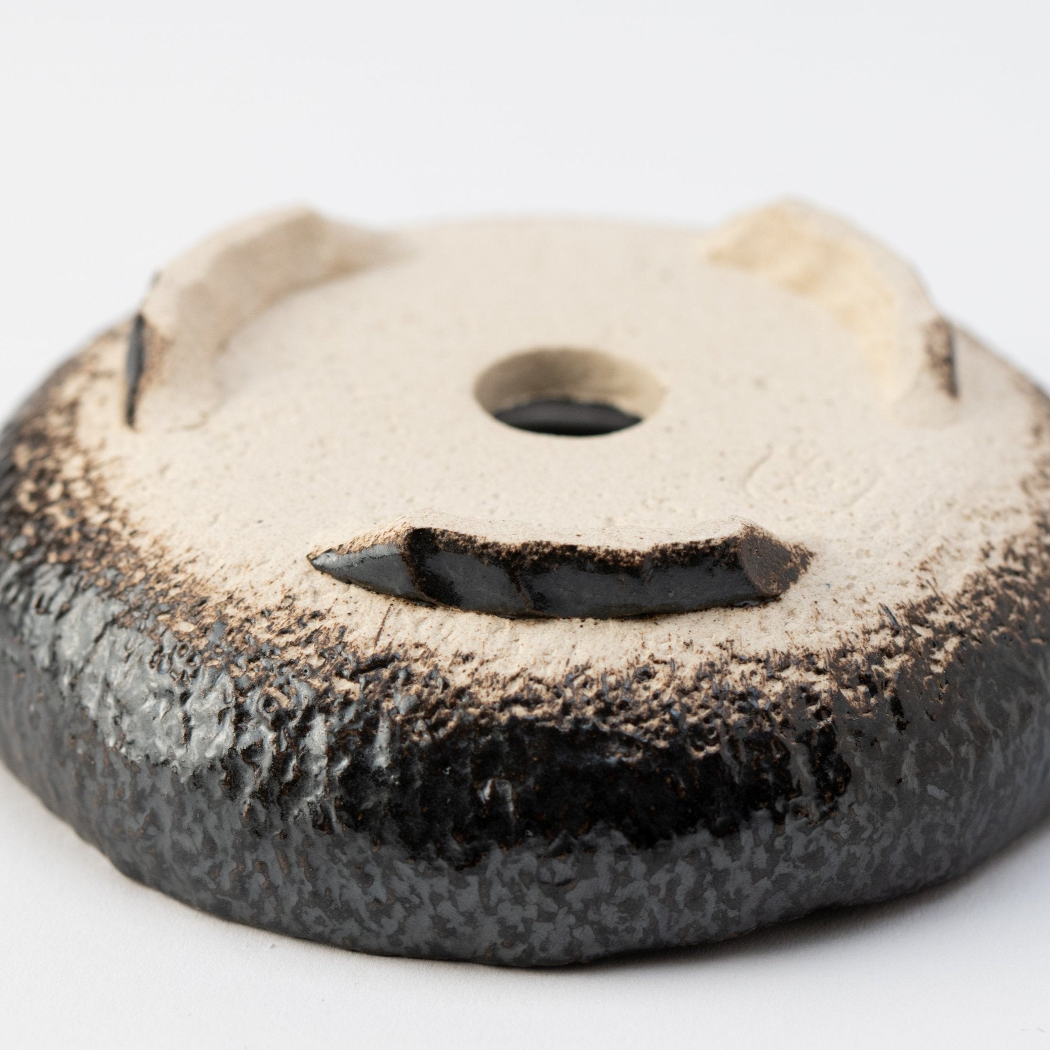 Naginowa Black sround shape BANKO Ware Japanese Bonsai Pot 4.7in.