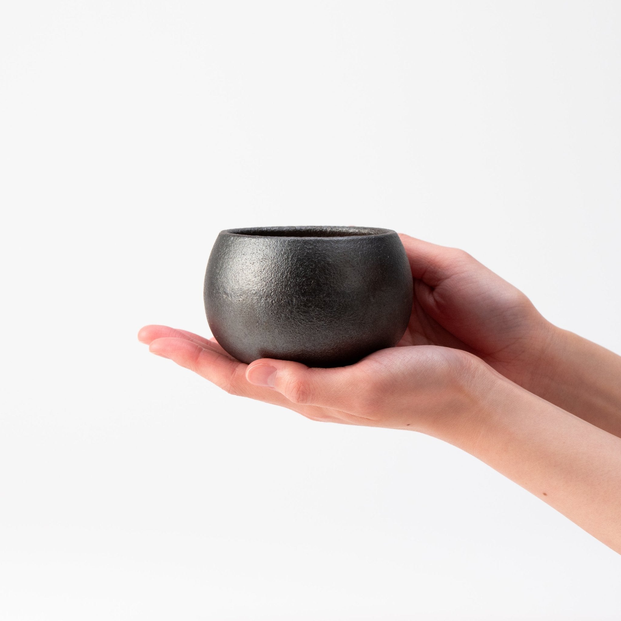 Naginowa Black BANKO Ware Japanese Bonsai Pot 3.9in.