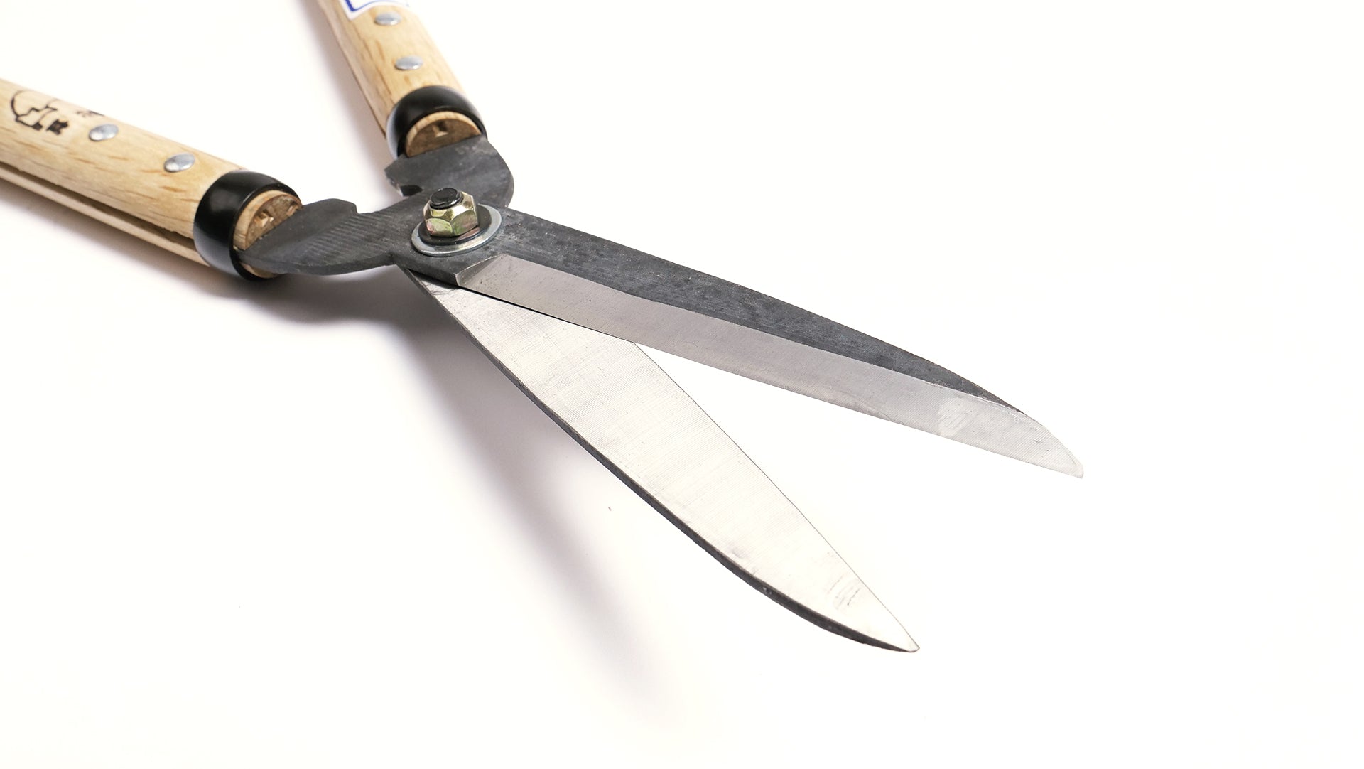 Nasu Hedge Shears (Mini Size) 22.4 in (57 cm) - Japanese Gardening Tools