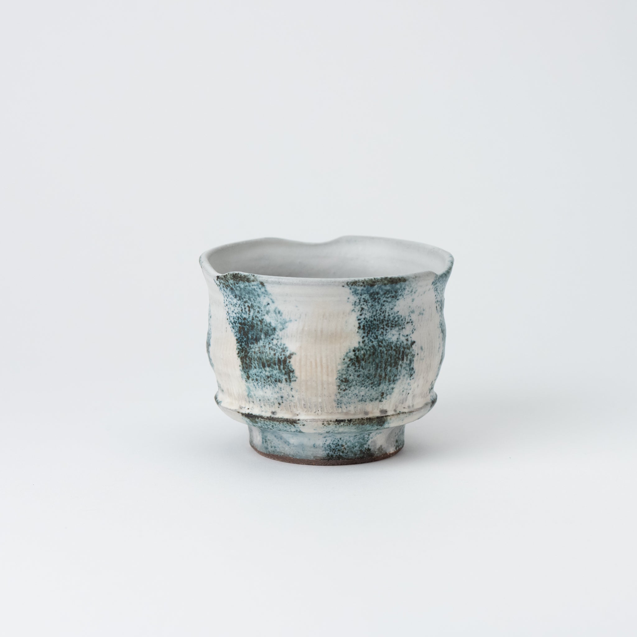 Naginowa Shigaraki Ware Gosu Naburi Sake Cup