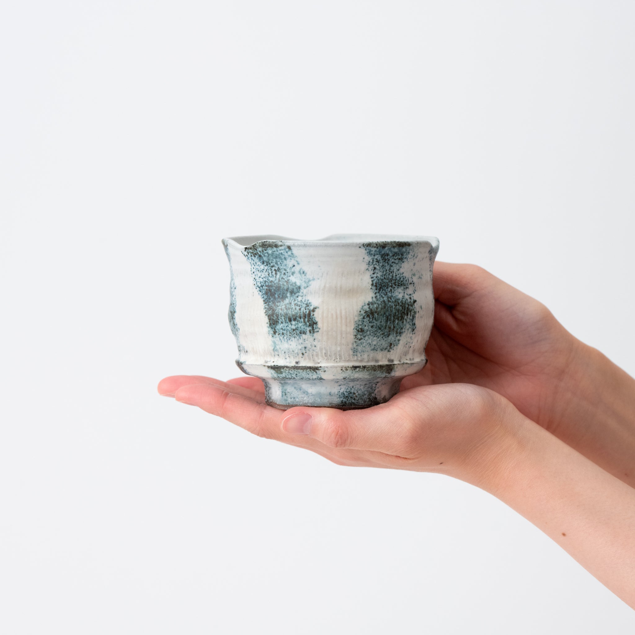 Naginowa Shigaraki Ware Gosu Naburi Sake Cup