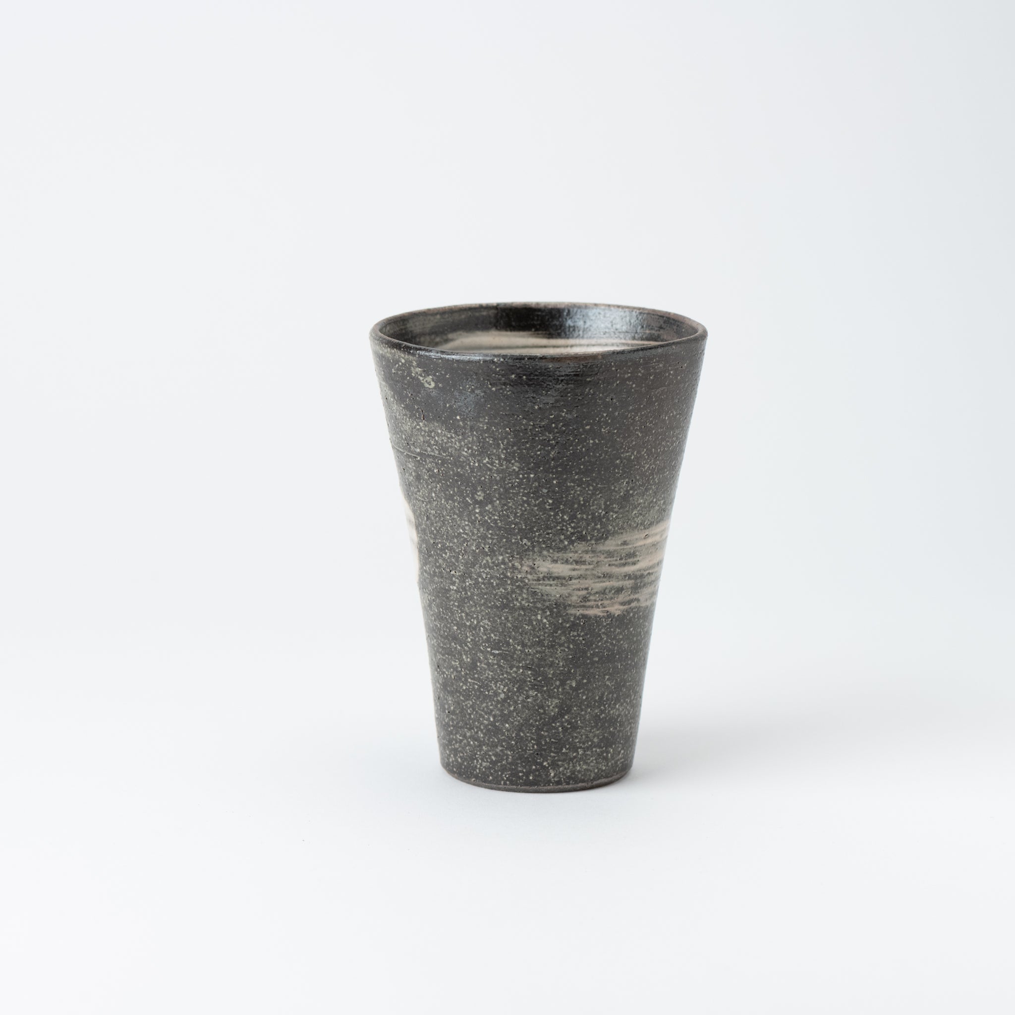 Naginowa Shigaraki Ware Black Shore Long Cup