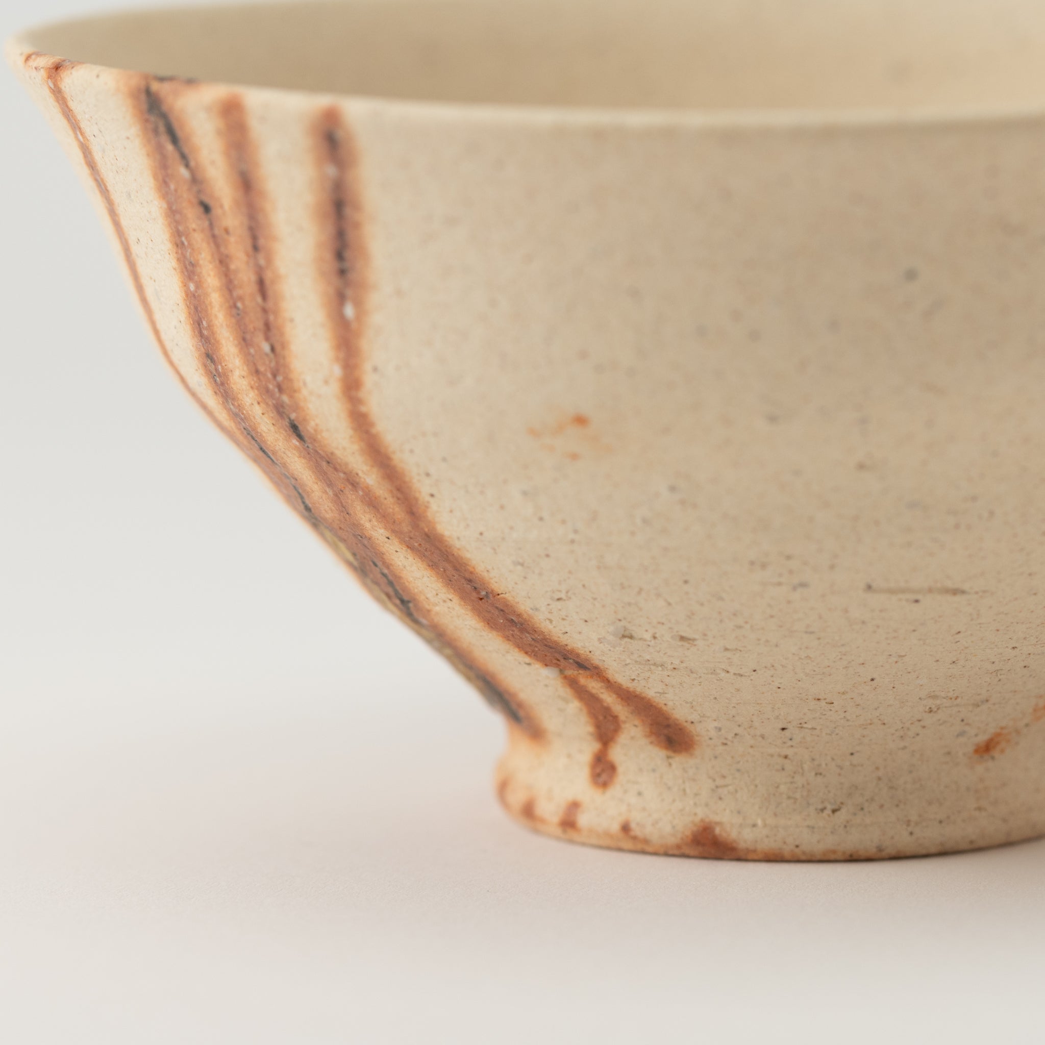 Naginowa Shigaraki Ware Fire Cord Rice Bowl