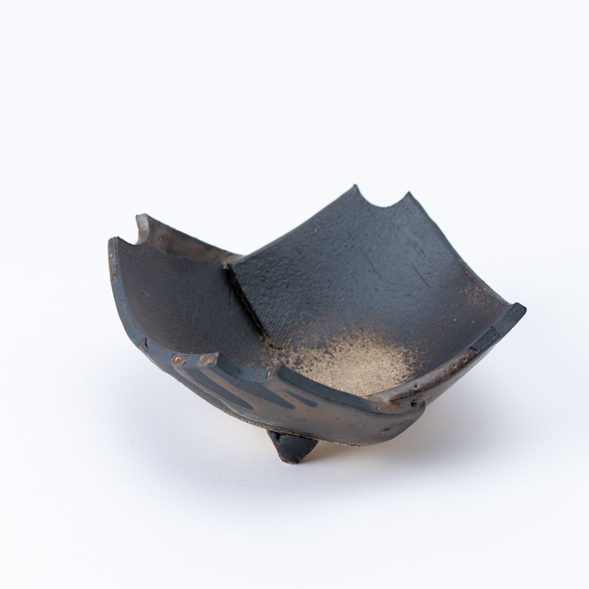 Naginowa Black Without Corners BANKO Ware Japanese Bonsai Pot 4.7 in.