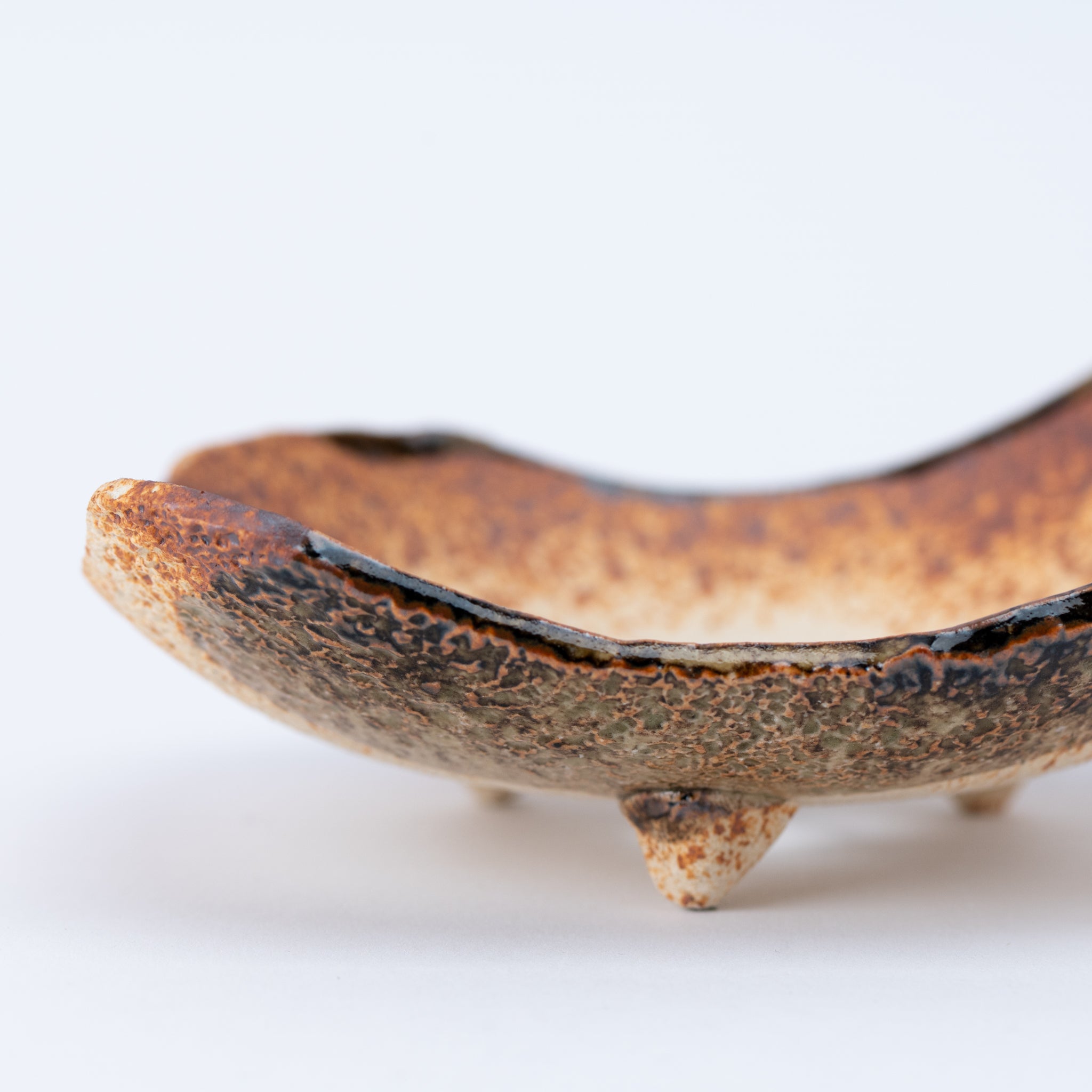 NAGINOWA Brown Leaves Shape BANKO Ware Japanese Bonsai Pot 5.3 in.