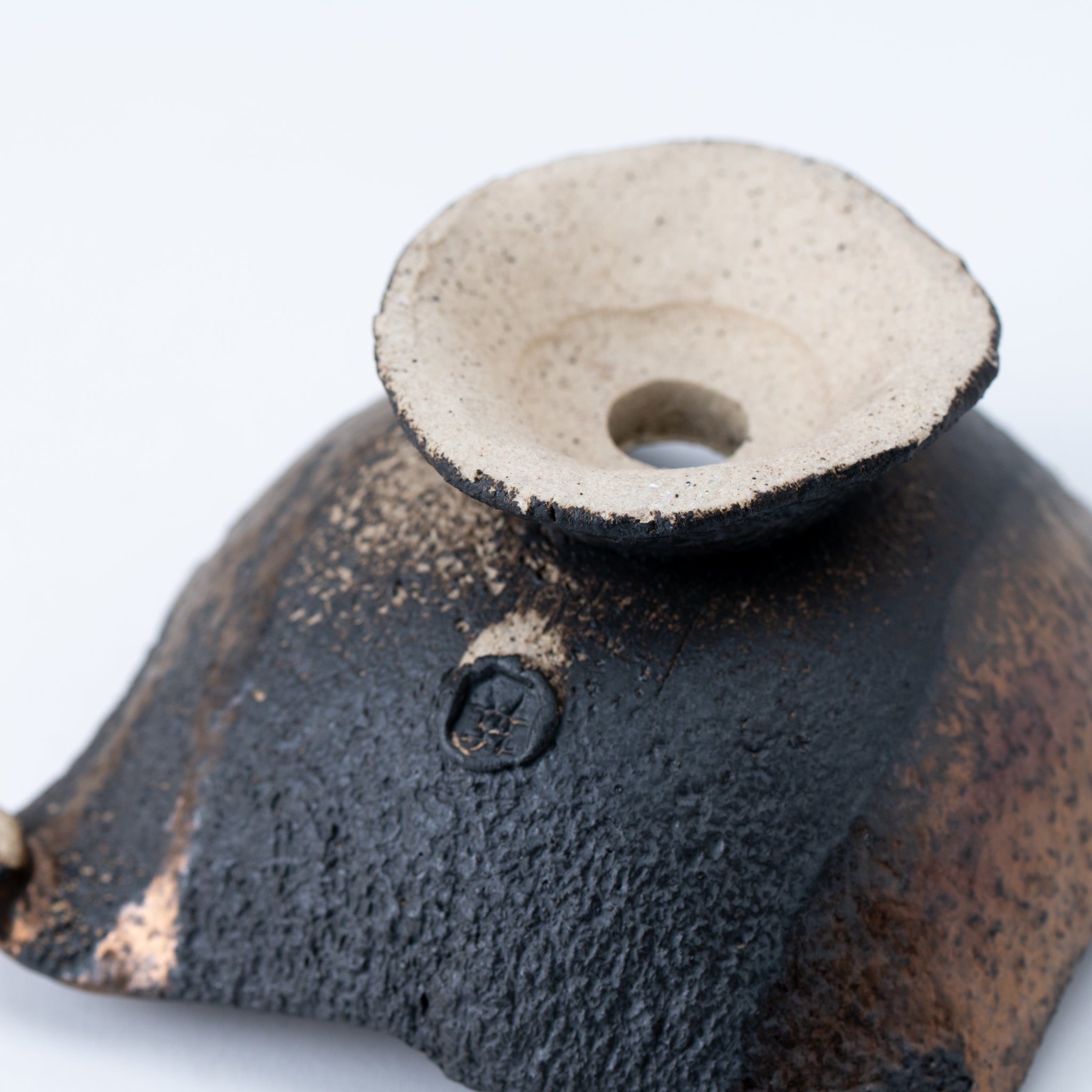 Naginowa Black and Gold Trophy-Shaped BANKO Ware Japanese Bonsai Pot 5.1 in.