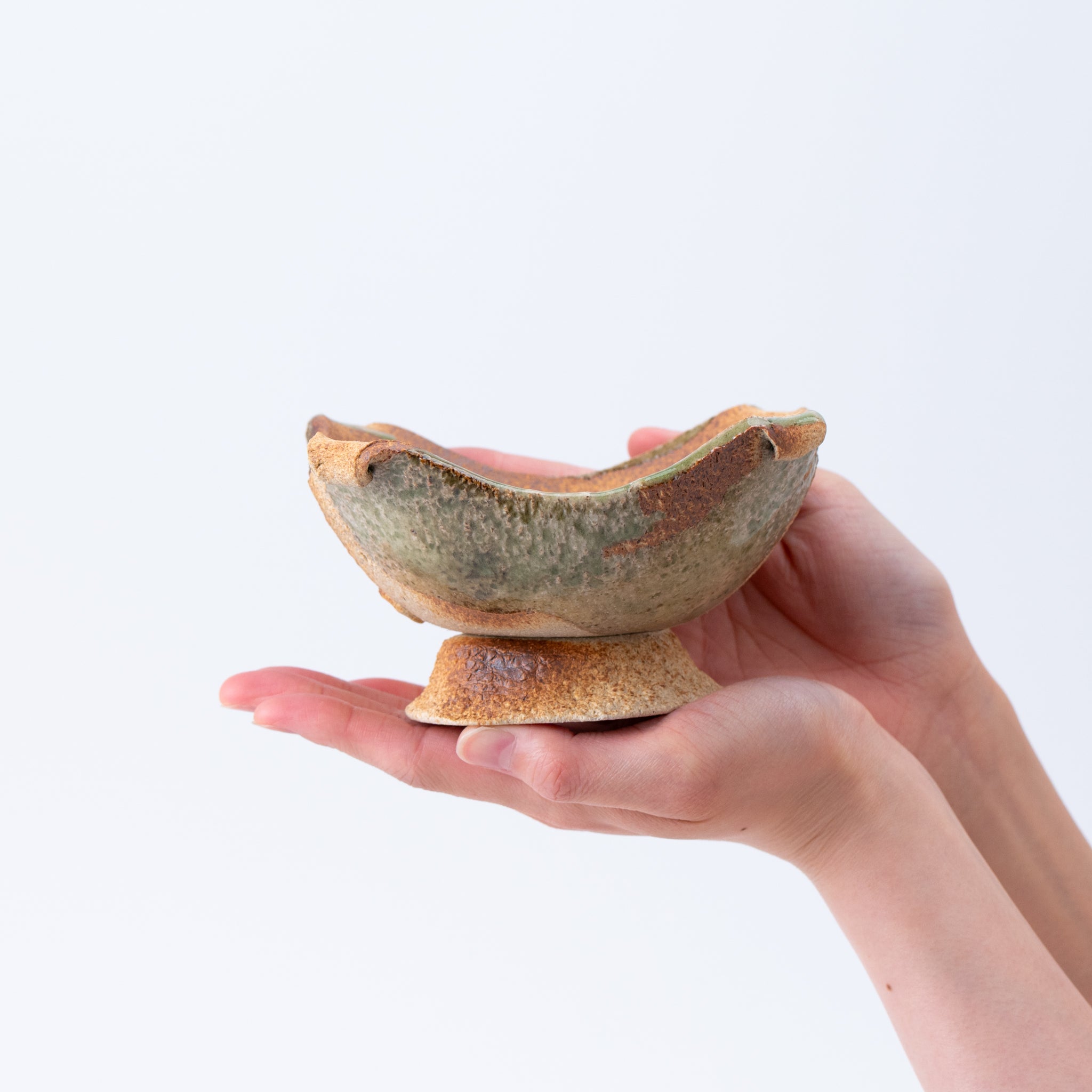 Naginowa Brown Trophy-Shaped BANKO Ware Japanese Bonsai Pot 5.1 in.