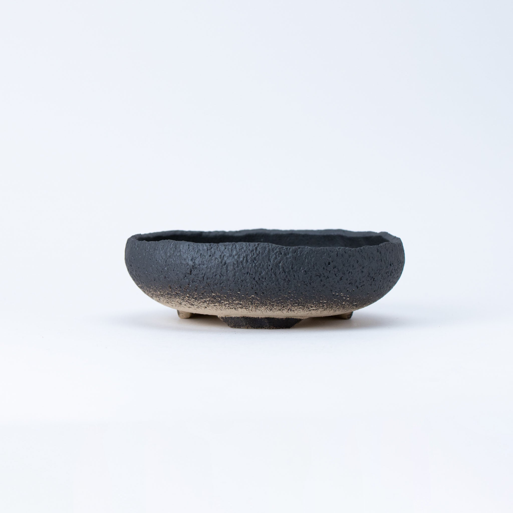 Naginowa Black sround shape BANKO Ware Japanese Bonsai Pot 6.1 in.