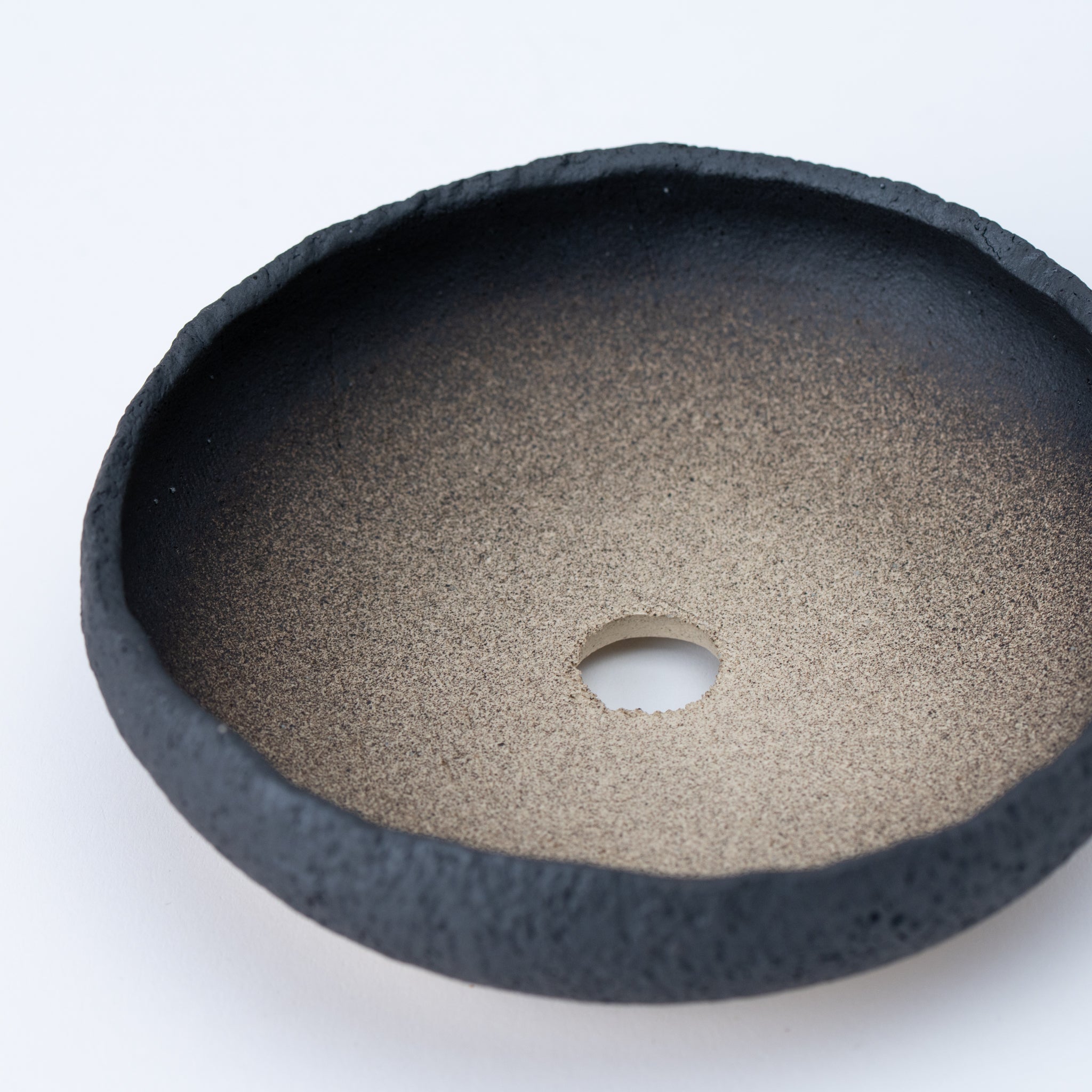 Naginowa Black sround shape BANKO Ware Japanese Bonsai Pot 6.1 in.