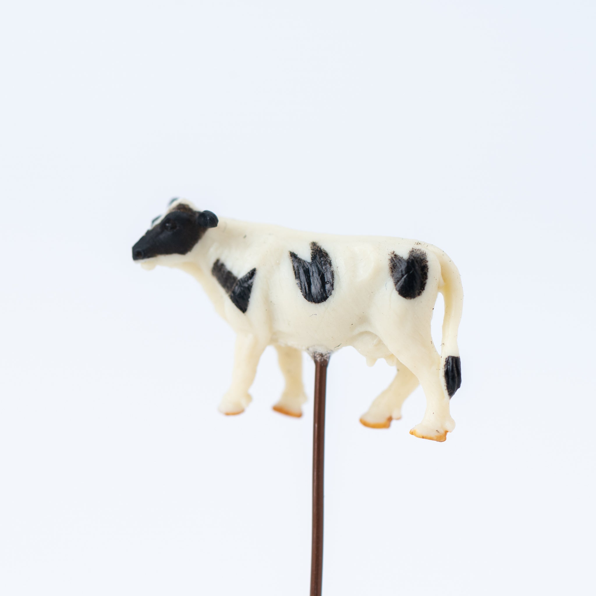 Animal Bonsai Pick - Holstein